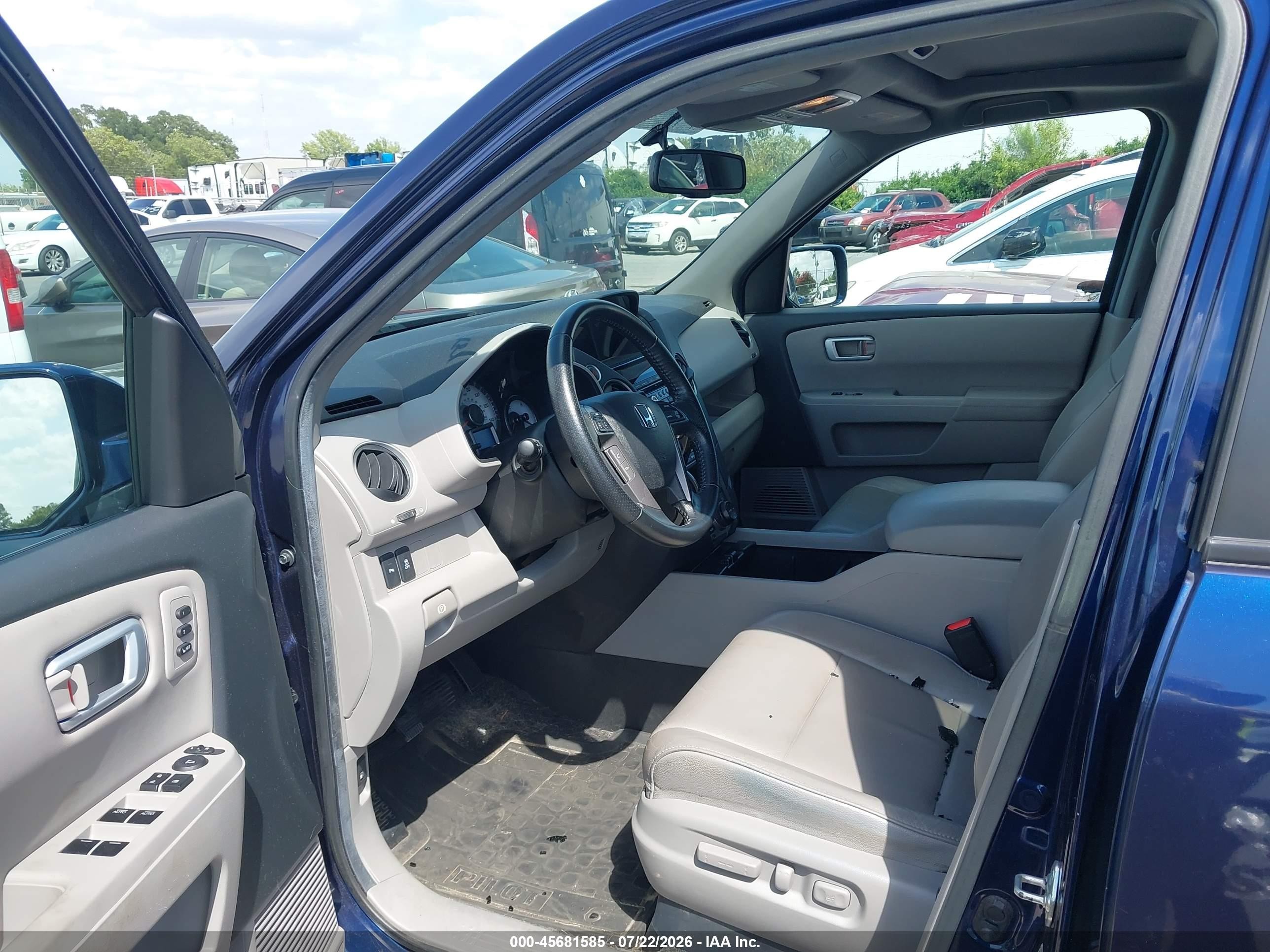 2013 Honda Pilot Touring Blue vin: 5FNYF4H93DB010749