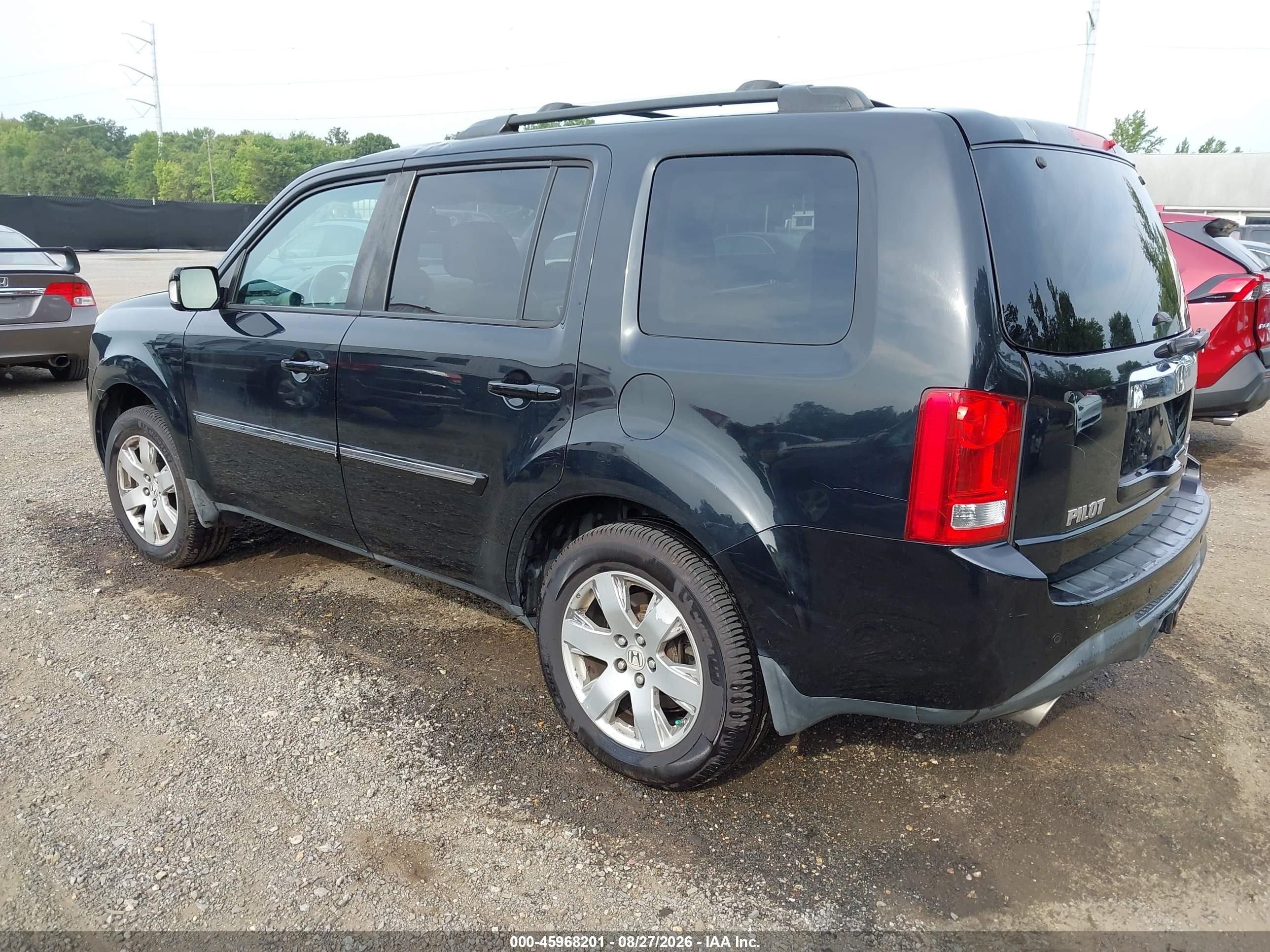 2013 Honda Pilot Touring Black vin: 5FNYF4H93DB067193