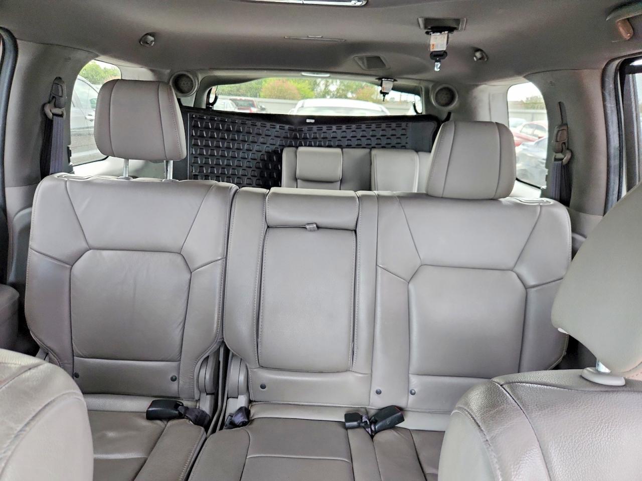 2013 Honda Pilot Touring White vin: 5FNYF4H93DB070546