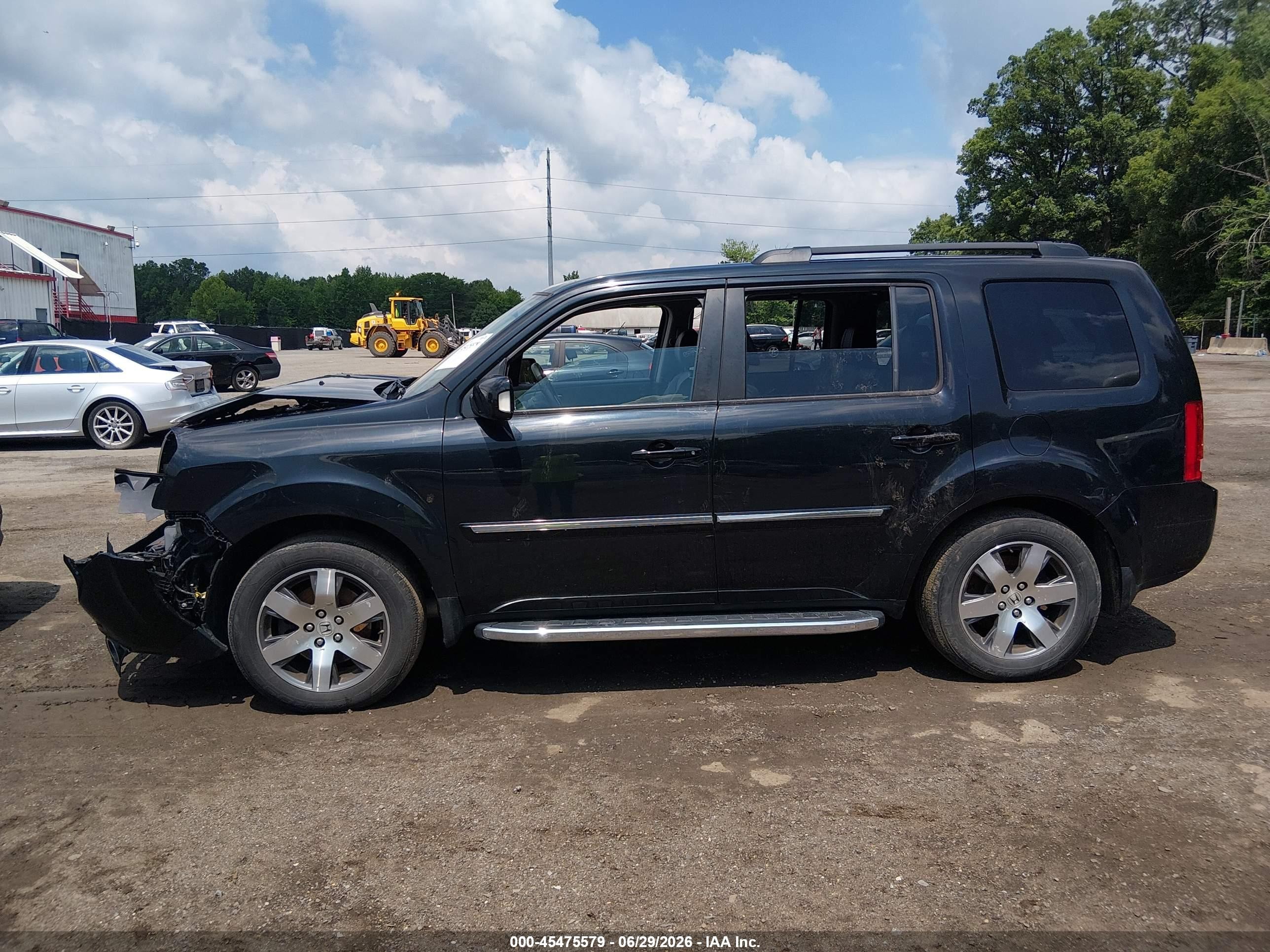 2015 Honda Pilot Touring Черный vin: 5FNYF4H93FB031300