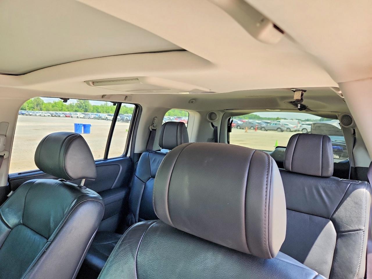 2015 Honda Pilot Touring Белый vin: 5FNYF4H93FB042023