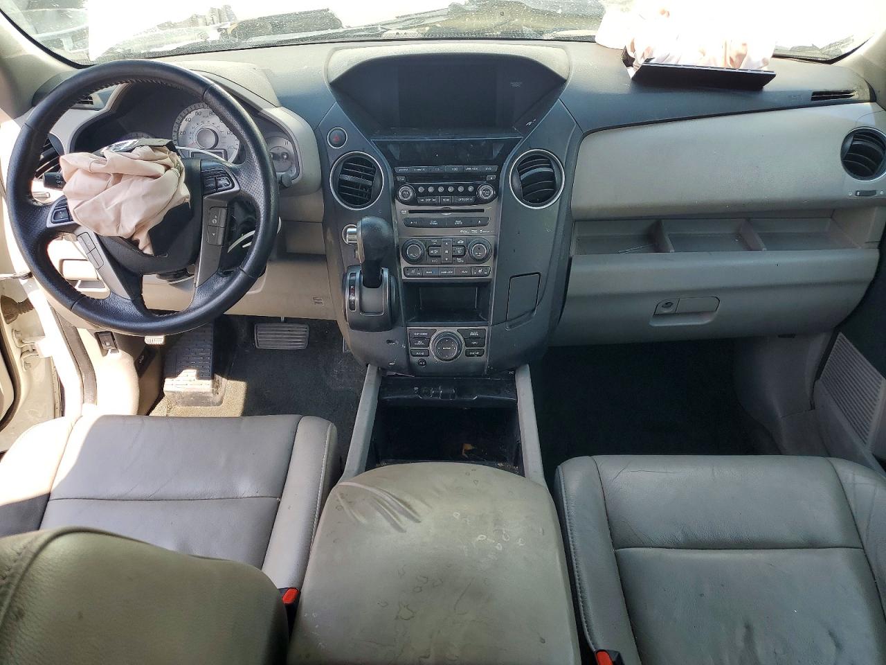 2015 Honda Pilot Touring Белый vin: 5FNYF4H93FB047092