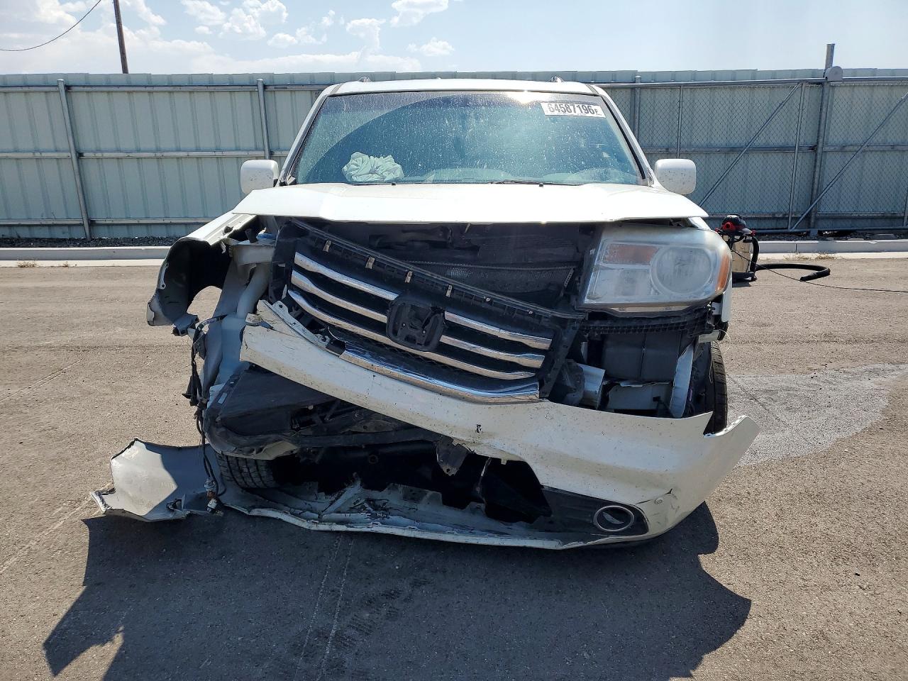 2015 Honda Pilot Touring Белый vin: 5FNYF4H93FB047092