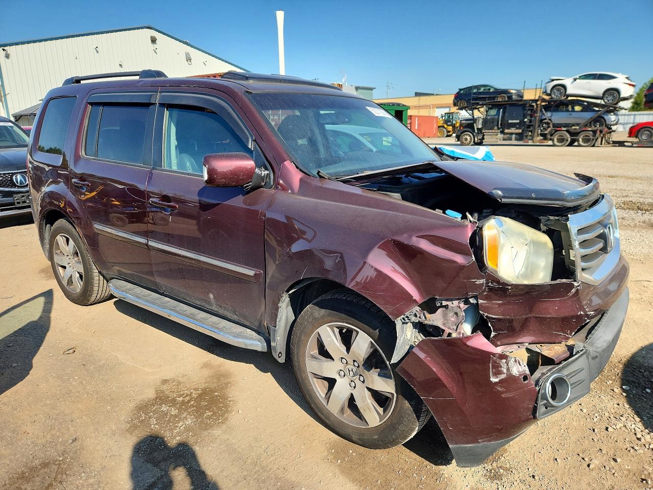 2015 Honda Pilot Touring Burgundy vin: 5FNYF4H93FB504645