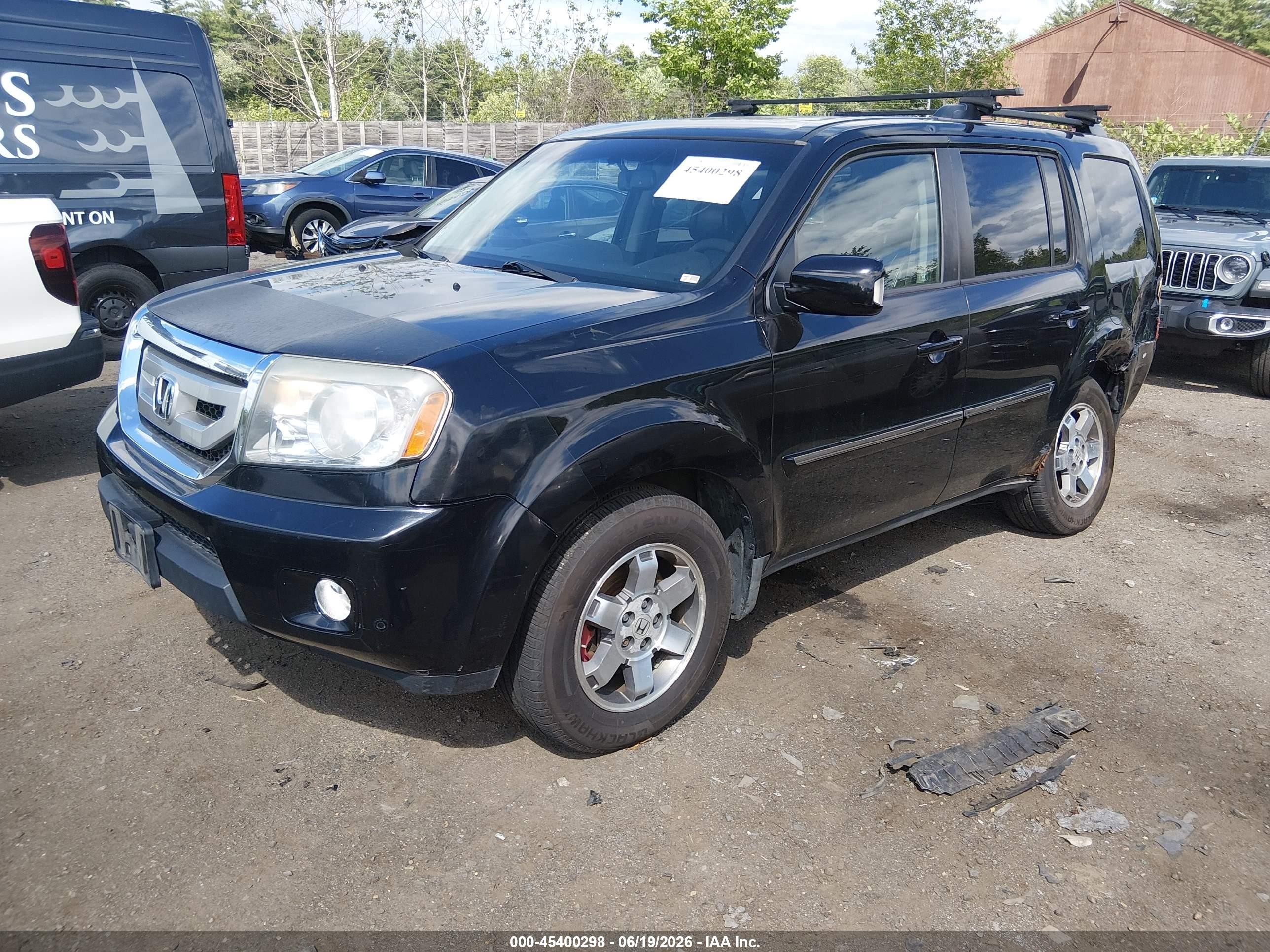2010 Honda Pilot Touring Black vin: 5FNYF4H94AB011193