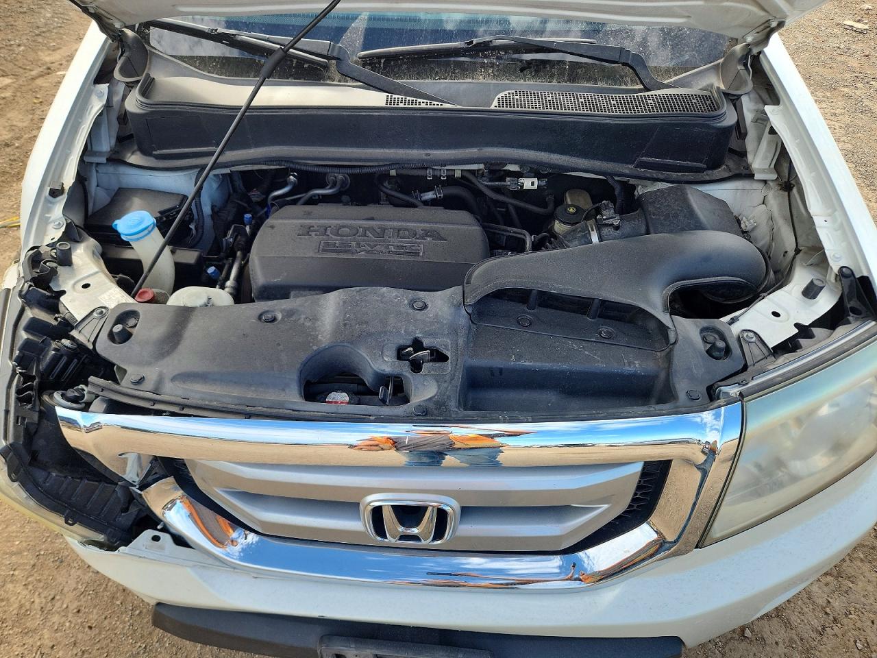 2011 Honda Pilot Touring White vin: 5FNYF4H94BB018050