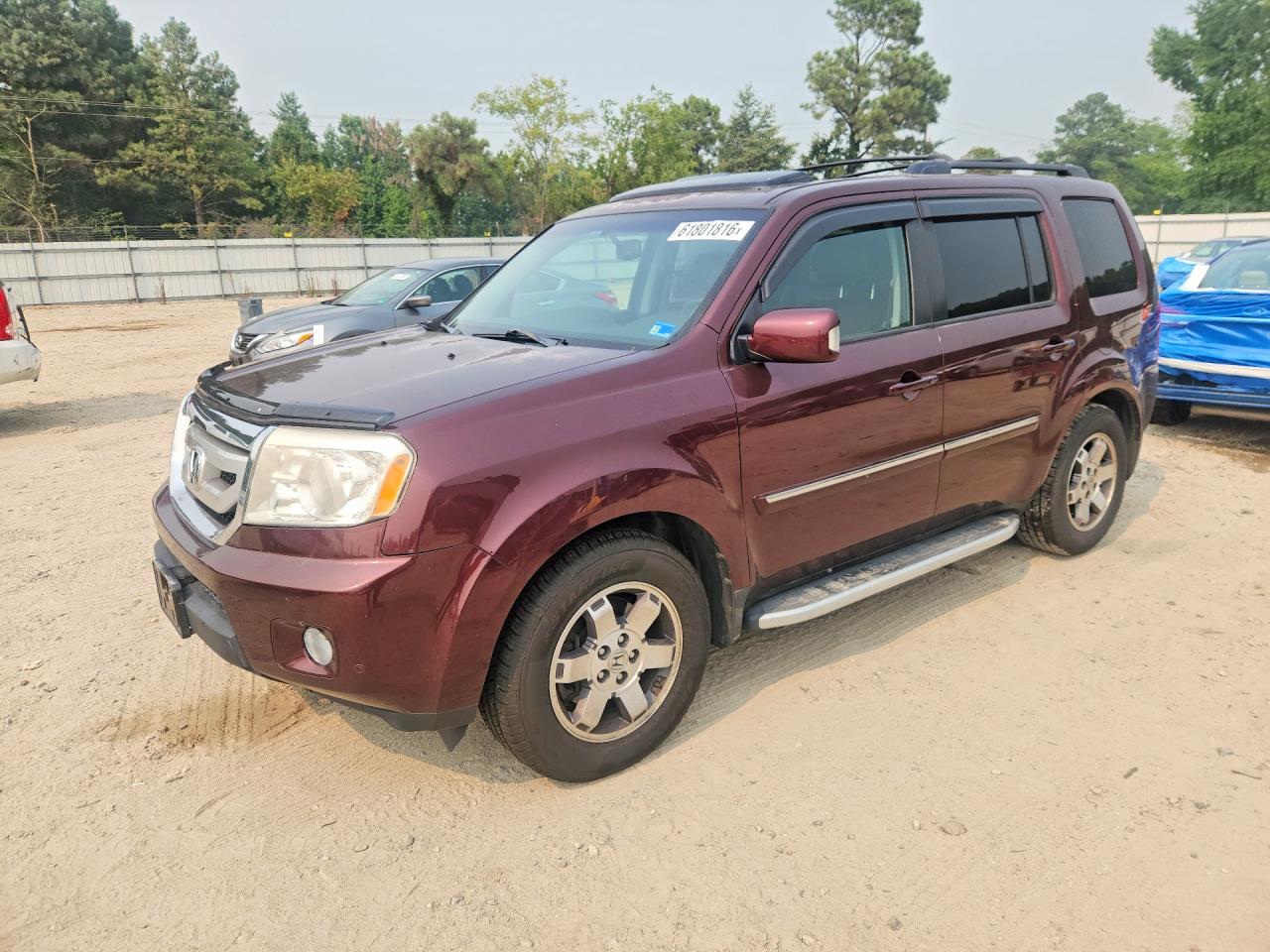 2011 Honda Pilot Touring Burgundy vin: 5FNYF4H94BB019053