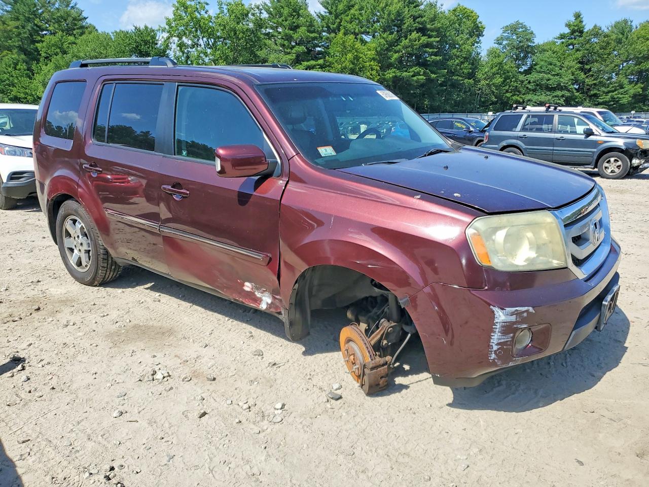 2011 Honda Pilot Touring Burgundy vin: 5FNYF4H94BB087465
