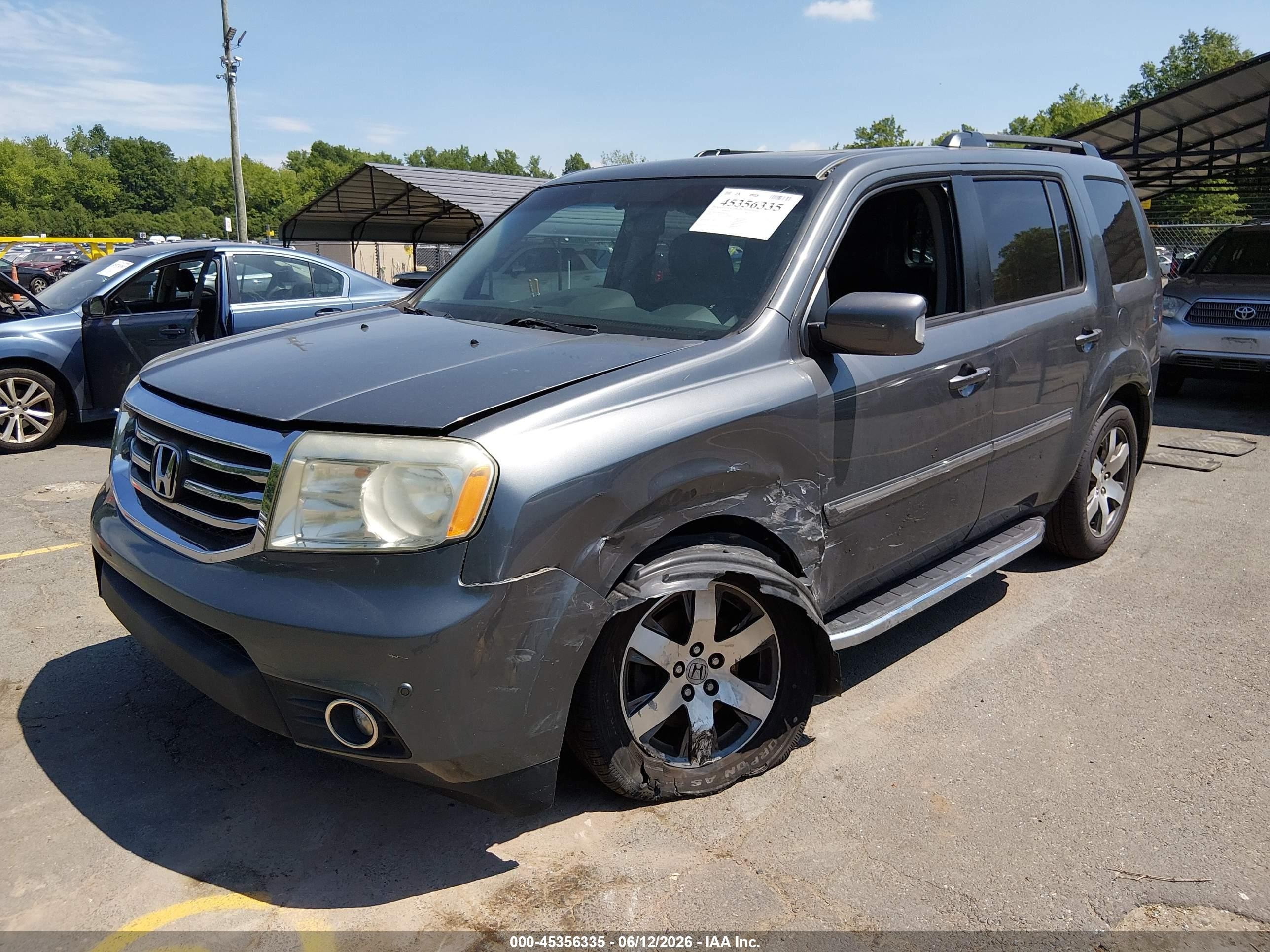 2012 Honda Pilot Touring Gray vin: 5FNYF4H94CB010953
