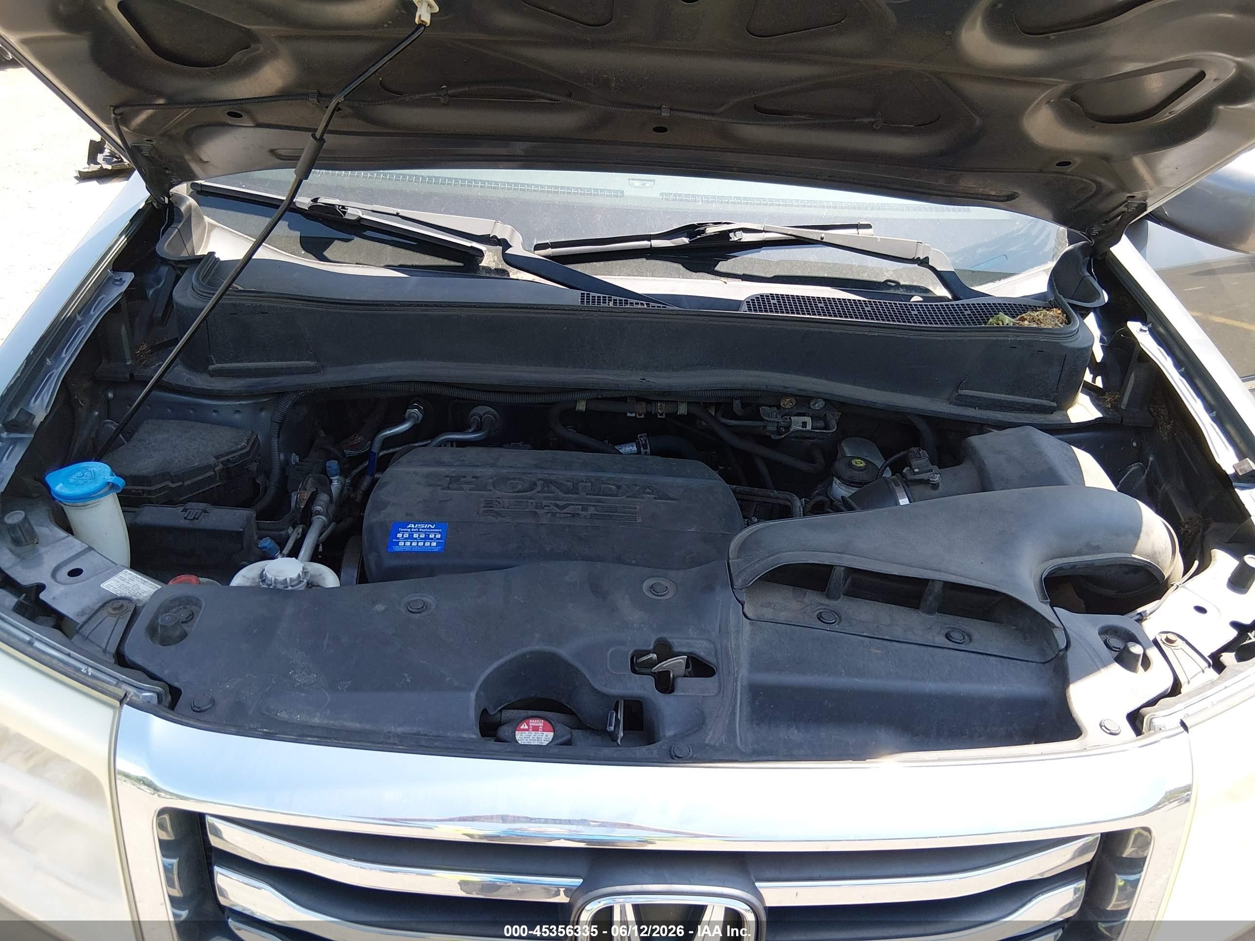 2012 Honda Pilot Touring Gray vin: 5FNYF4H94CB010953