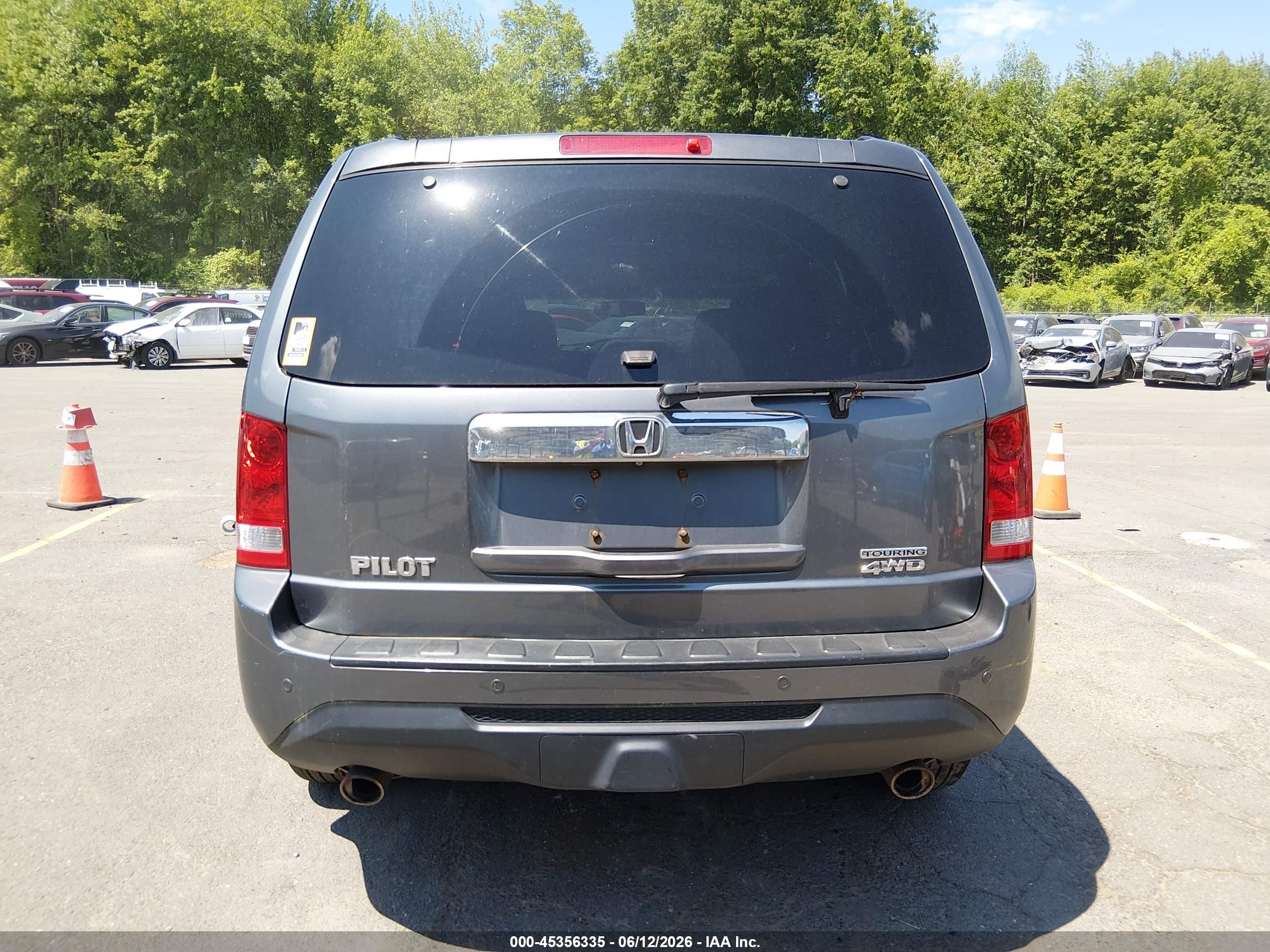 2012 Honda Pilot Touring Gray vin: 5FNYF4H94CB010953