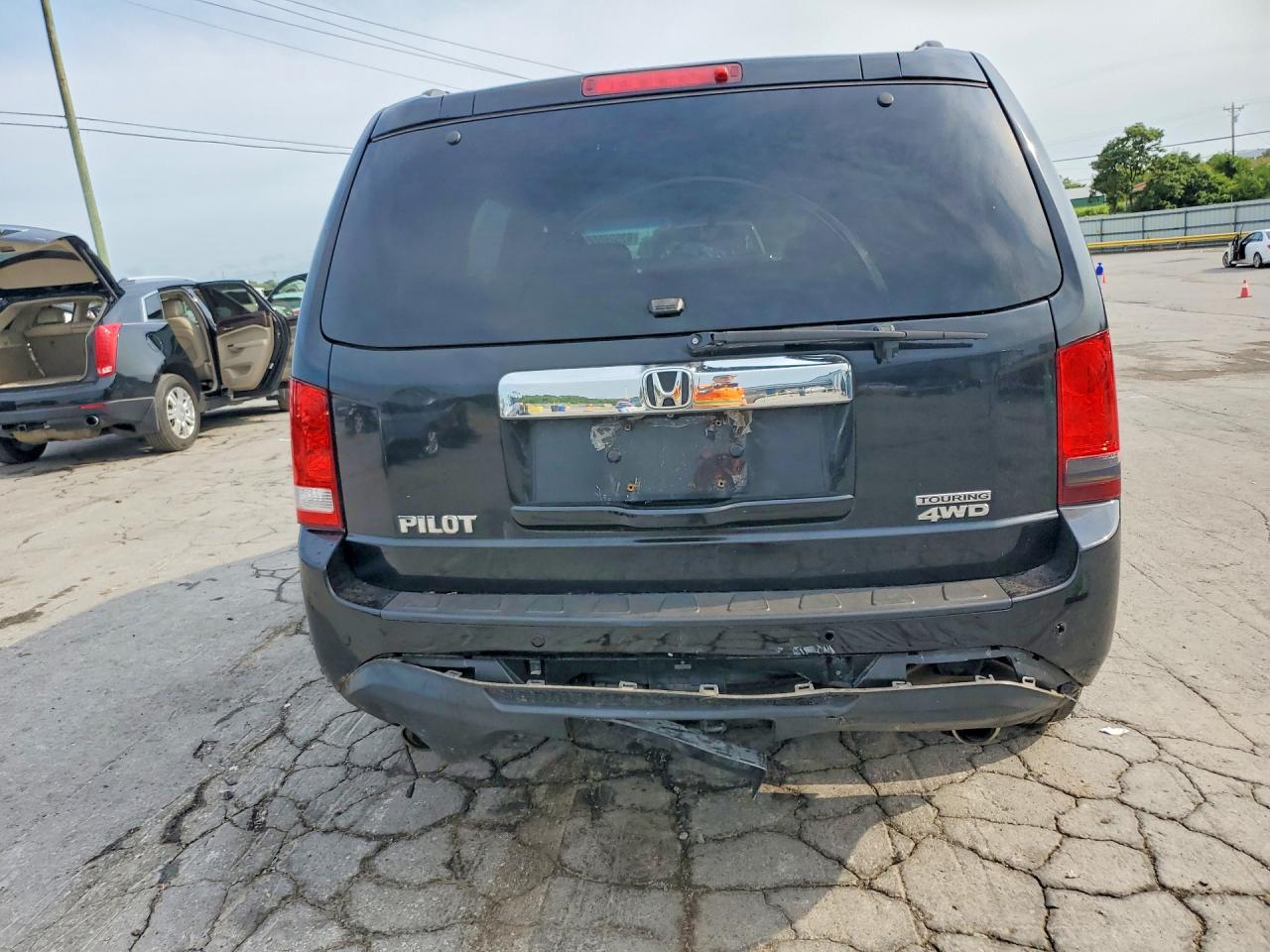 2012 Honda Pilot Touring Black vin: 5FNYF4H94CB030961