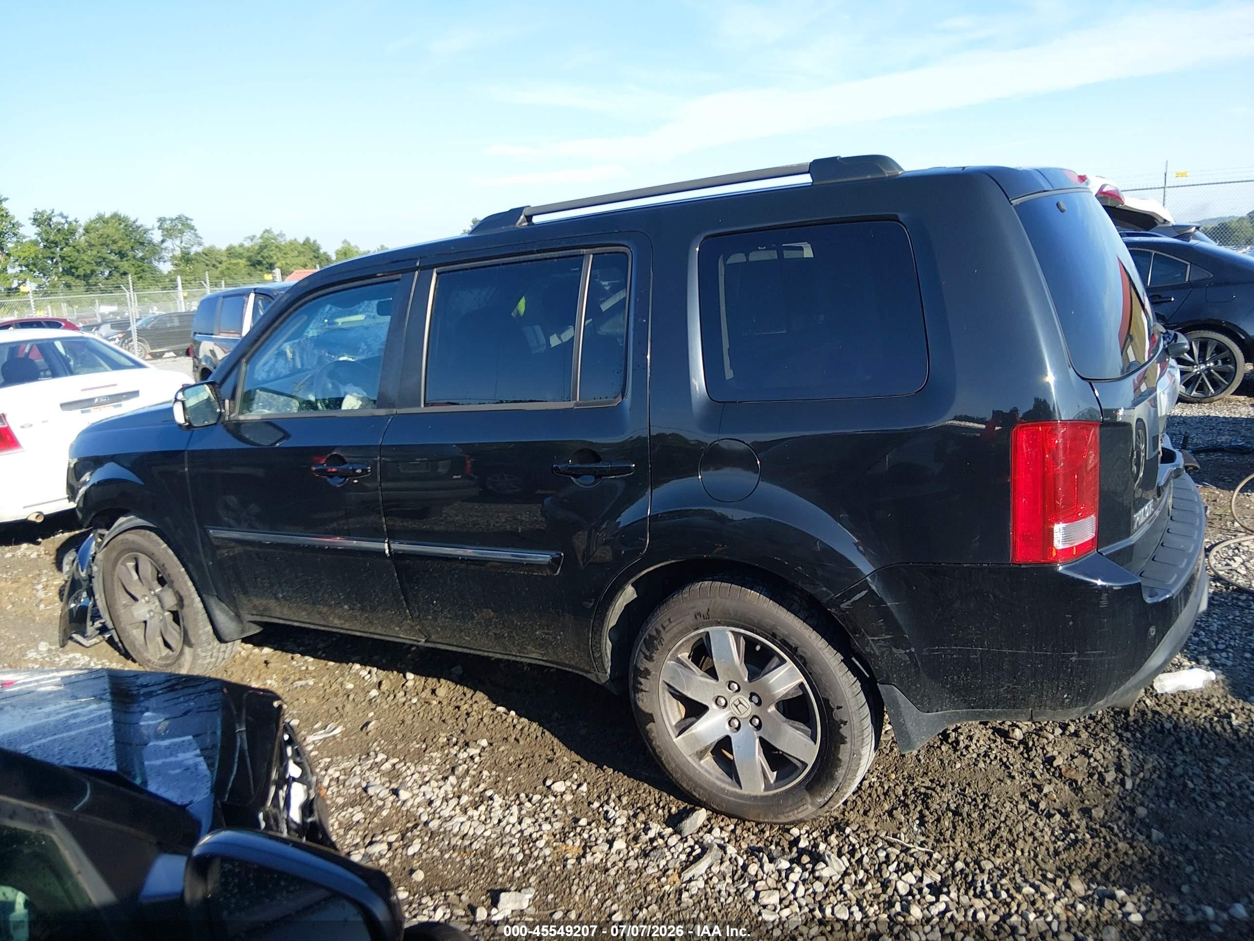 2013 Honda Pilot Touring Black vin: 5FNYF4H94DB004877