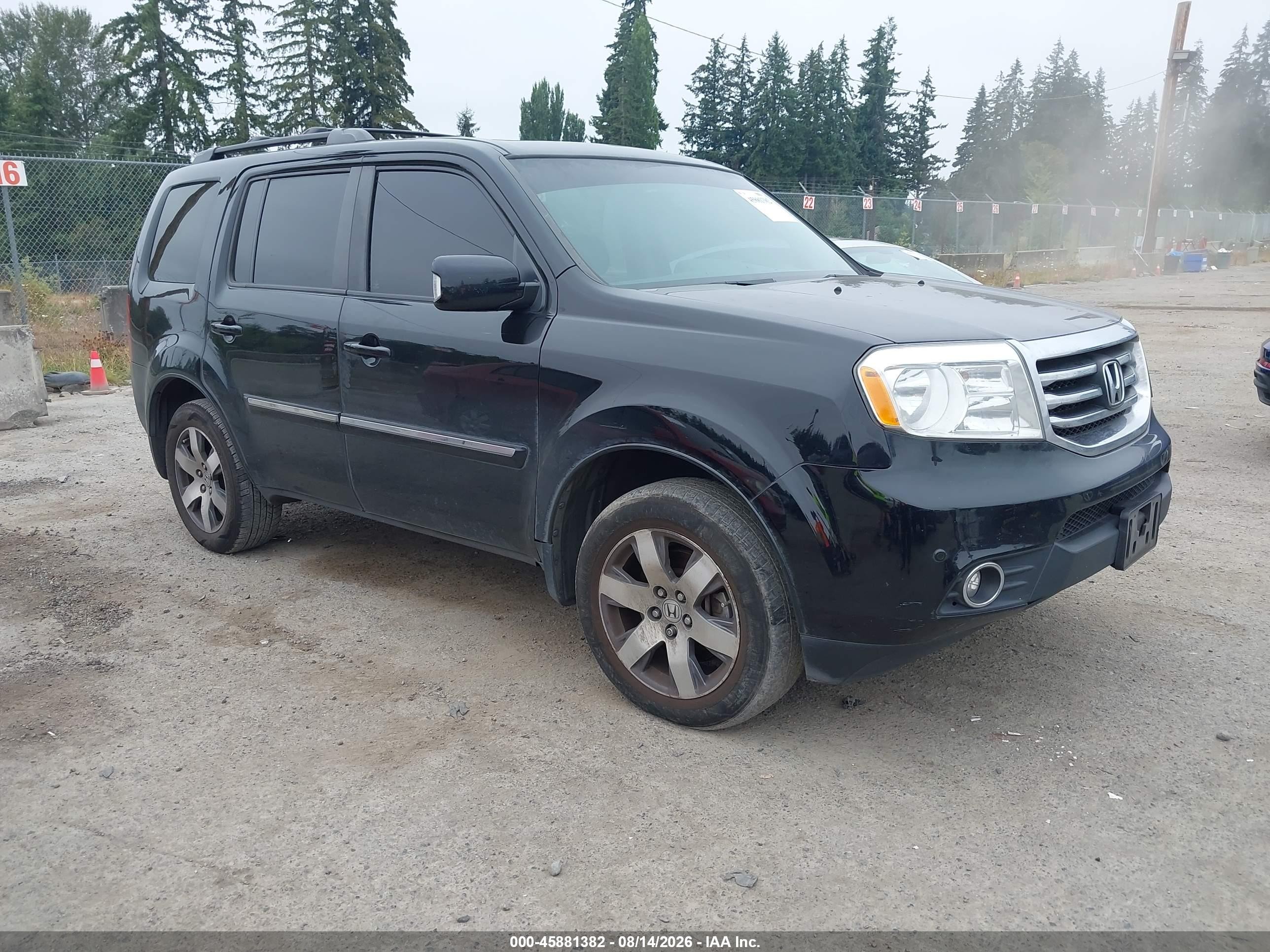 2013 Honda Pilot Touring Черный vin: 5FNYF4H94DB053562