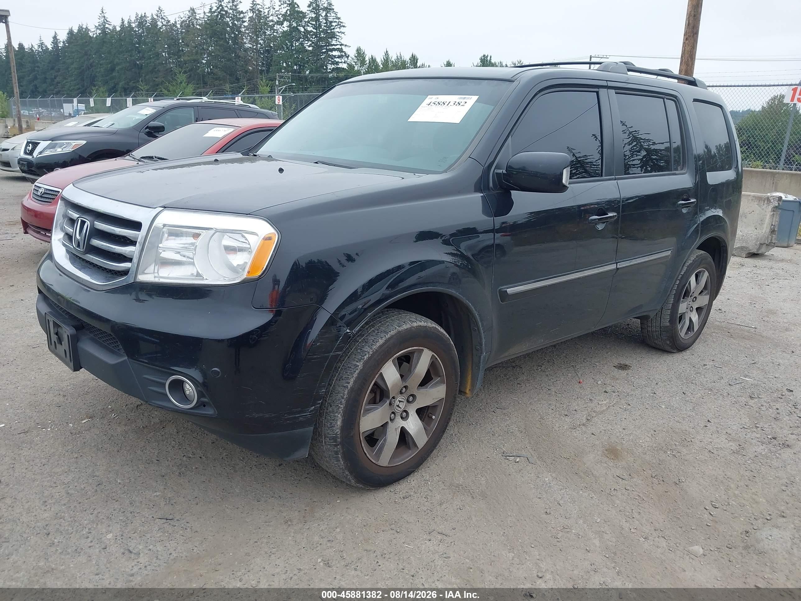 2013 Honda Pilot Touring Черный vin: 5FNYF4H94DB053562