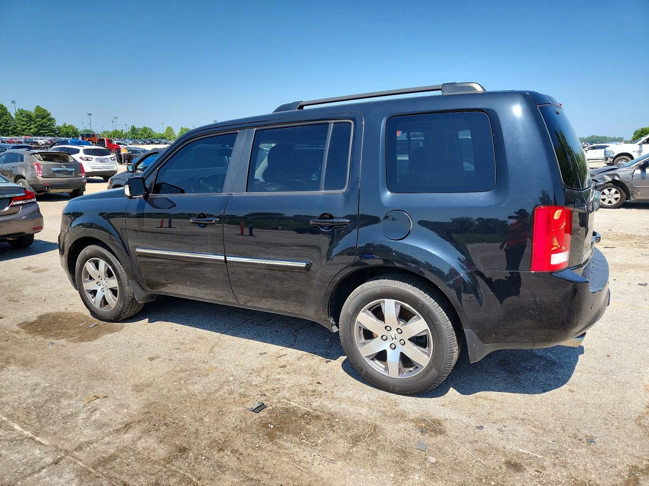 2015 Honda Pilot Touring Black vin: 5FNYF4H94FB047845