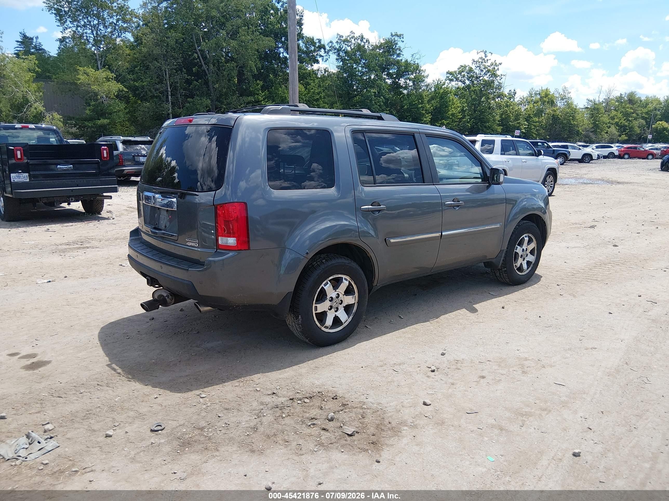 2011 Honda Pilot Touring Gray vin: 5FNYF4H95BB042244