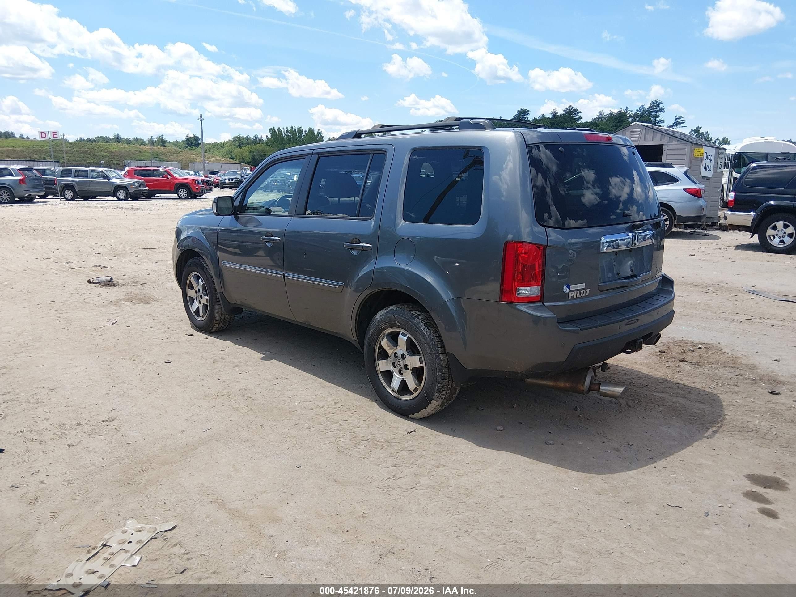 2011 Honda Pilot Touring Gray vin: 5FNYF4H95BB042244