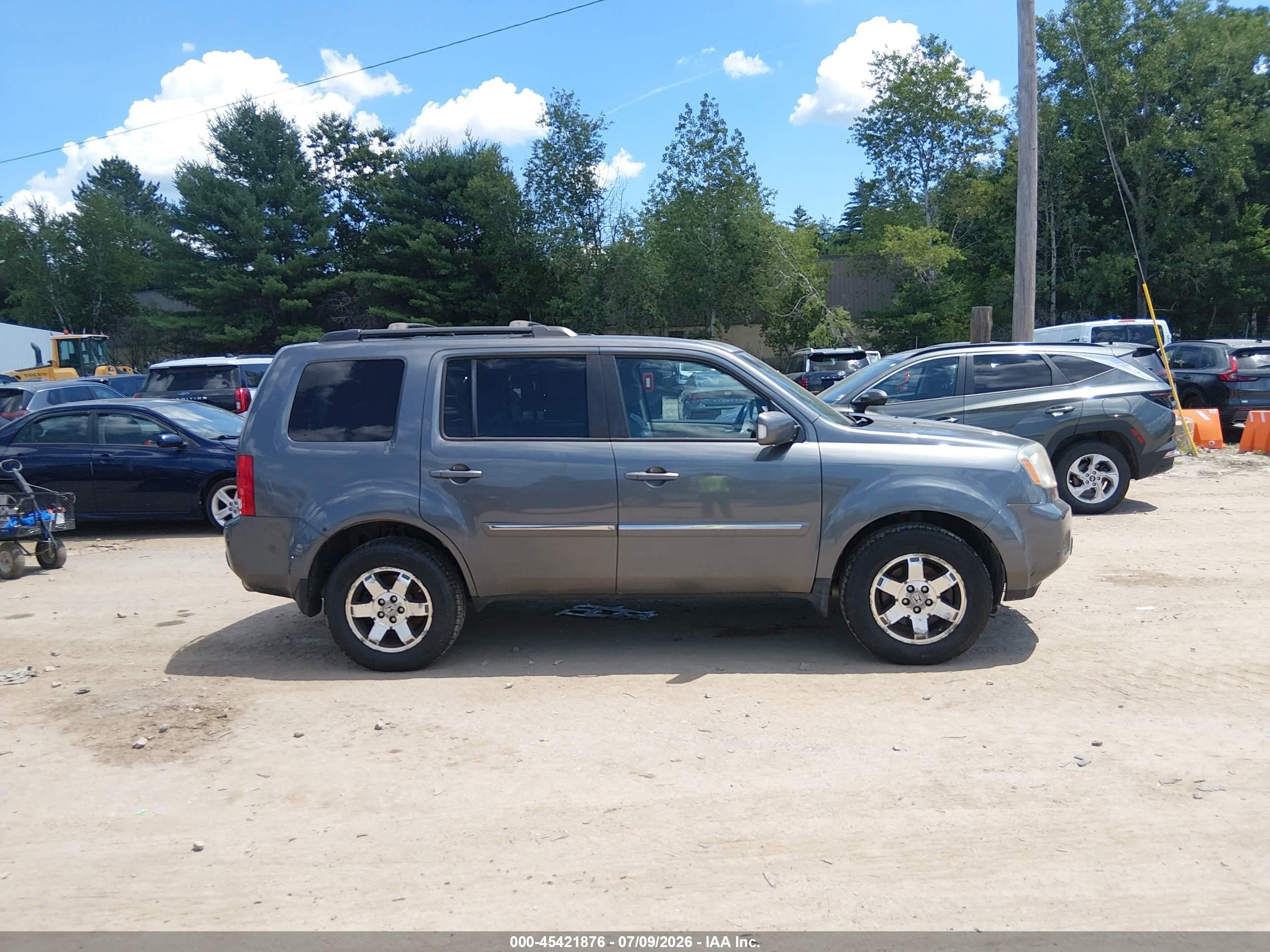 2011 Honda Pilot Touring Gray vin: 5FNYF4H95BB042244