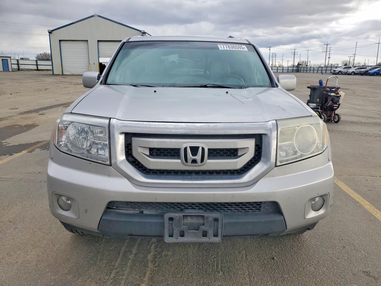 2011 Honda Pilot Touring Silver vin: 5FNYF4H95BB068651