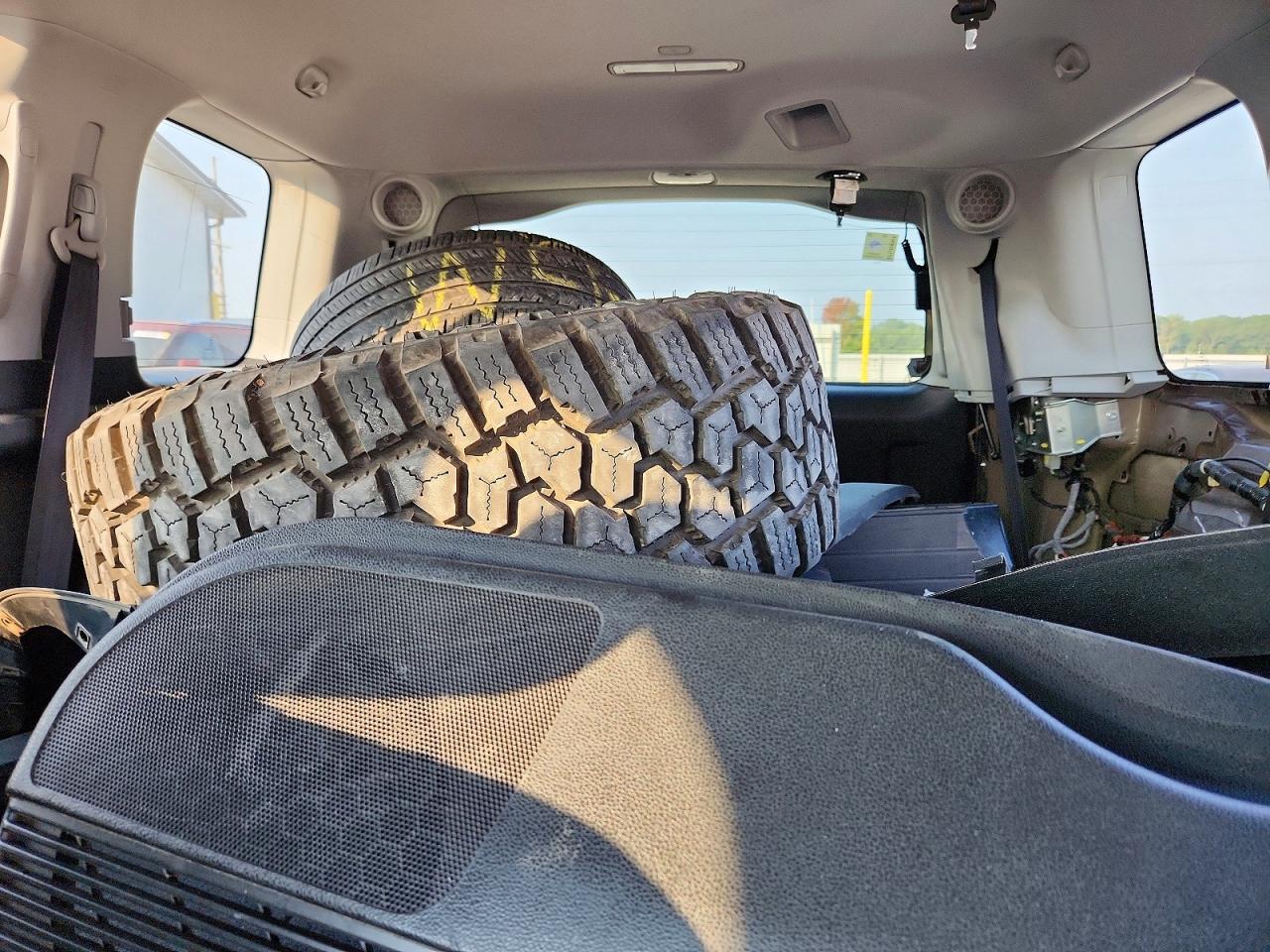 2011 Honda Pilot Touring Brown vin: 5FNYF4H95BB087488