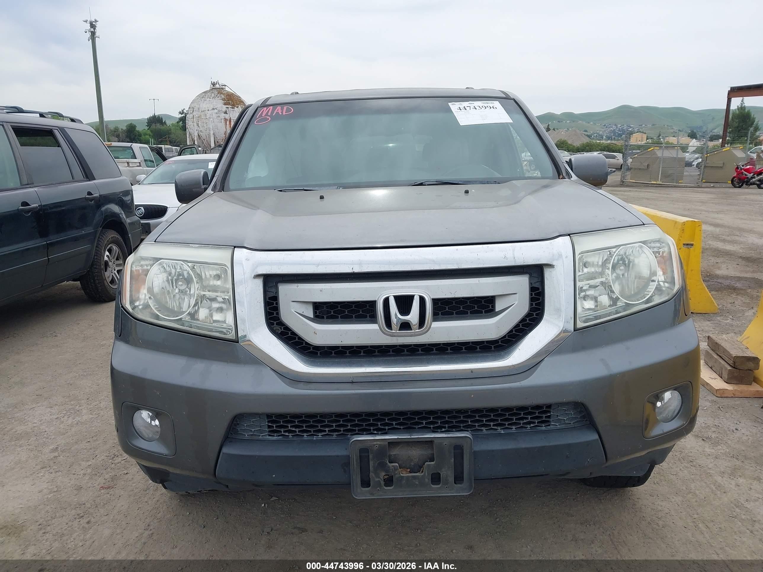 2011 Honda Pilot Touring Серый vin: 5FNYF4H95BB090634