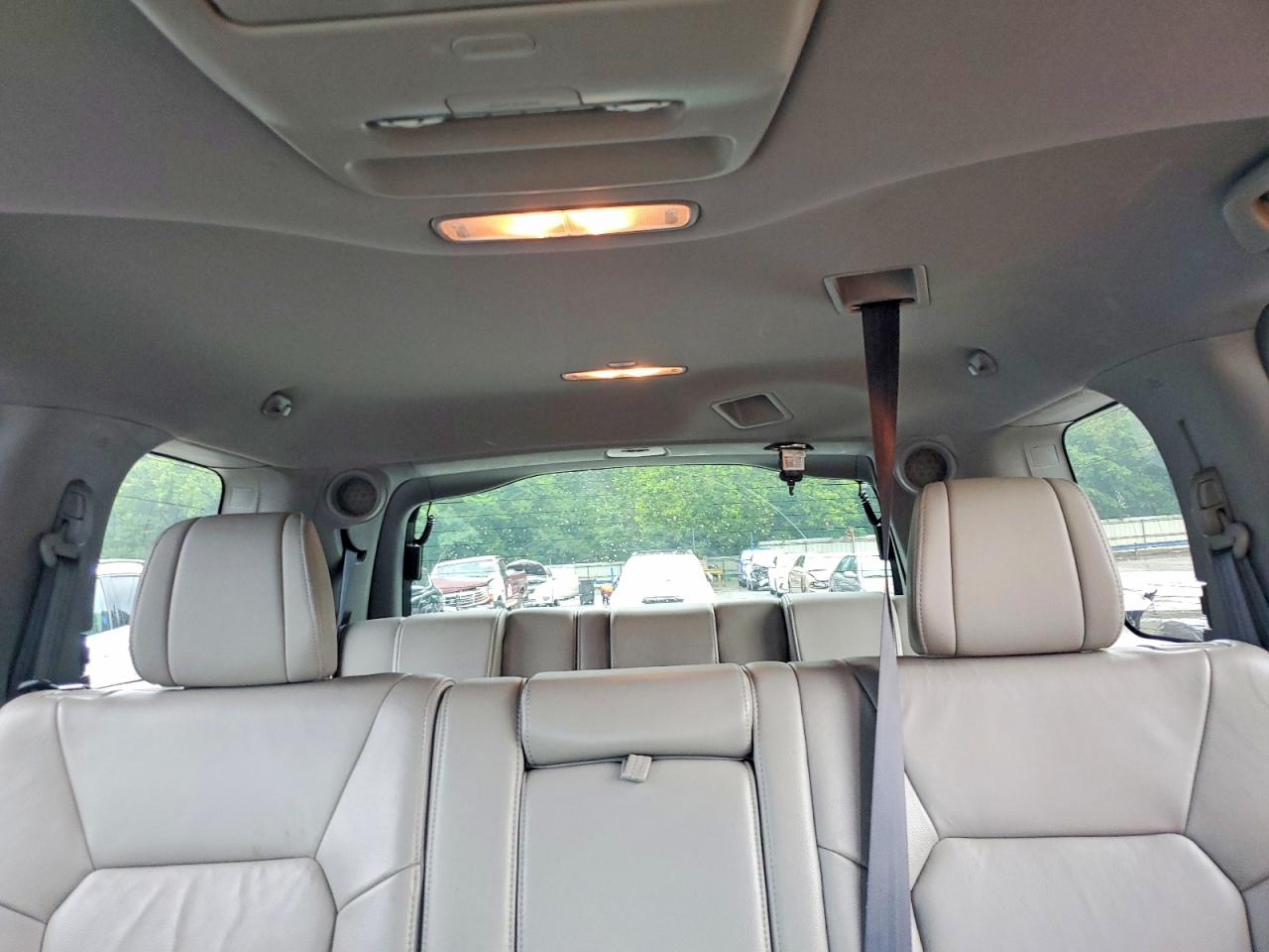 2012 Honda Pilot Touring Black vin: 5FNYF4H95CB001212