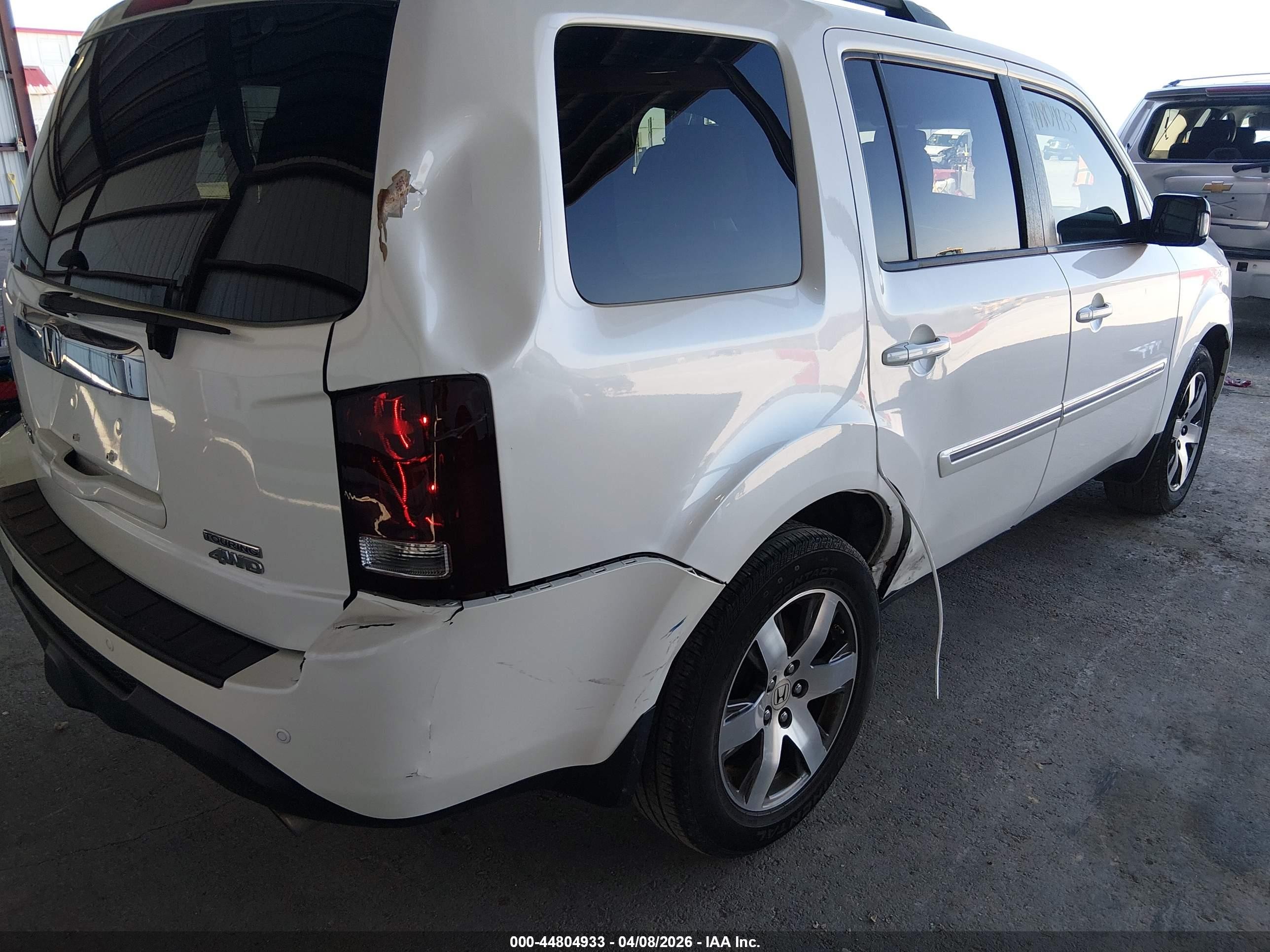 2012 Honda Pilot Touring White vin: 5FNYF4H95CB058994