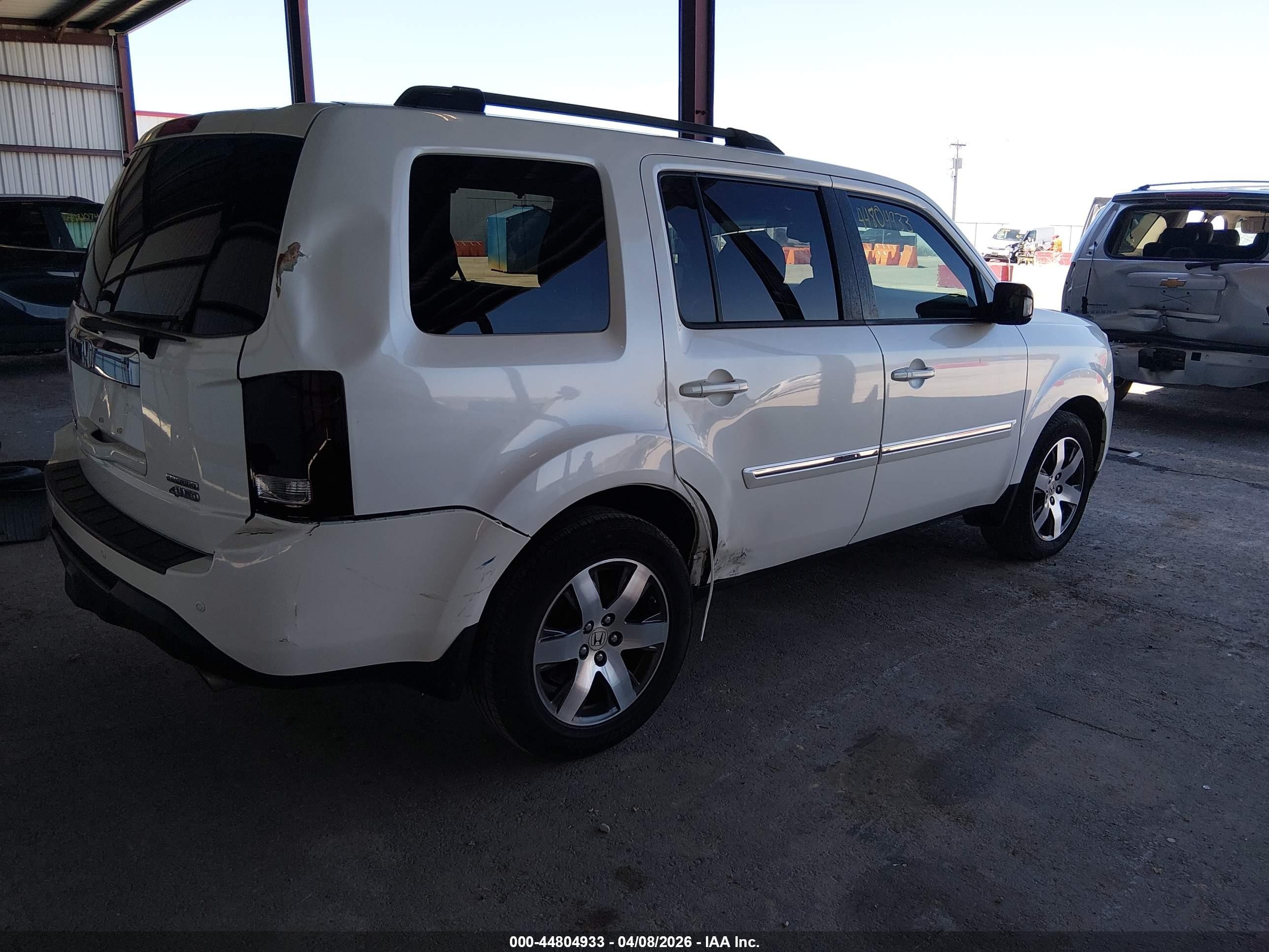 2012 Honda Pilot Touring White vin: 5FNYF4H95CB058994