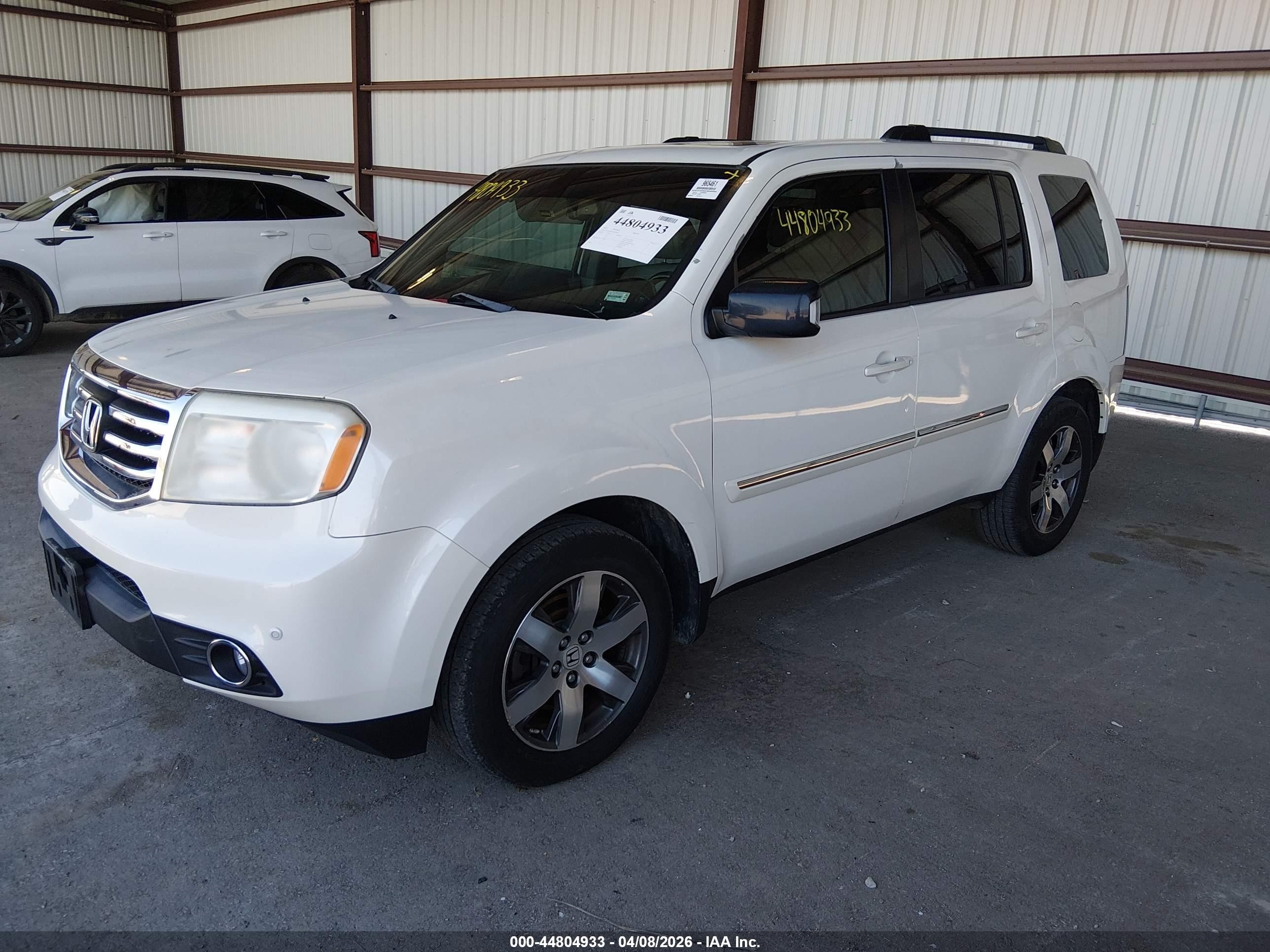 2012 Honda Pilot Touring White vin: 5FNYF4H95CB058994