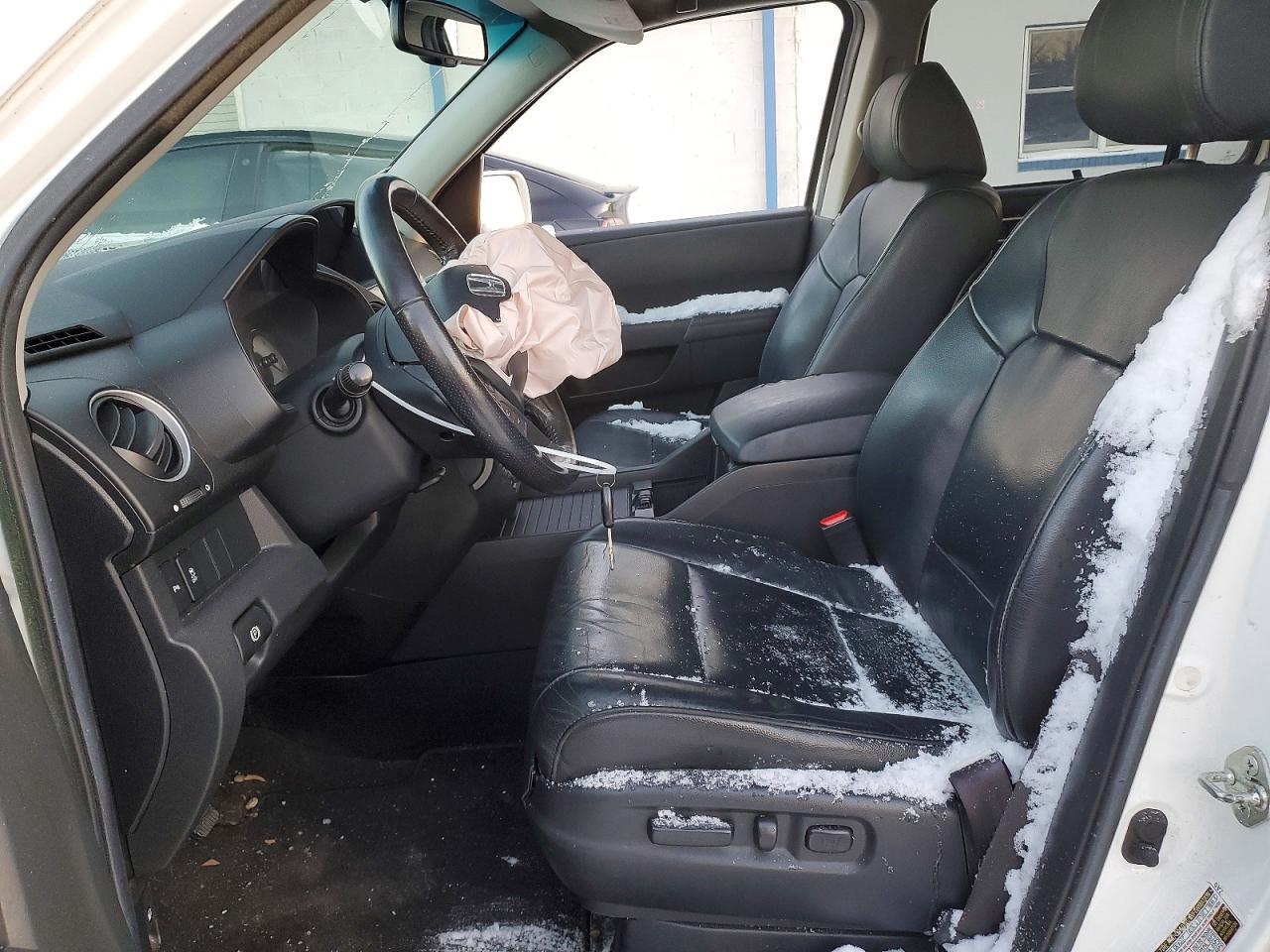 2012 Honda Pilot Белый vin: 5FNYF4H95CB065606
