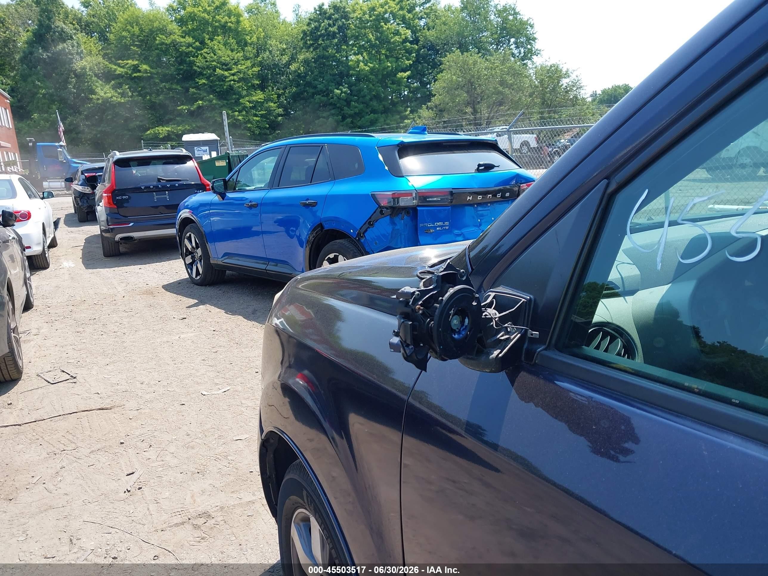 2013 Honda Pilot Touring Blue vin: 5FNYF4H95DB039735