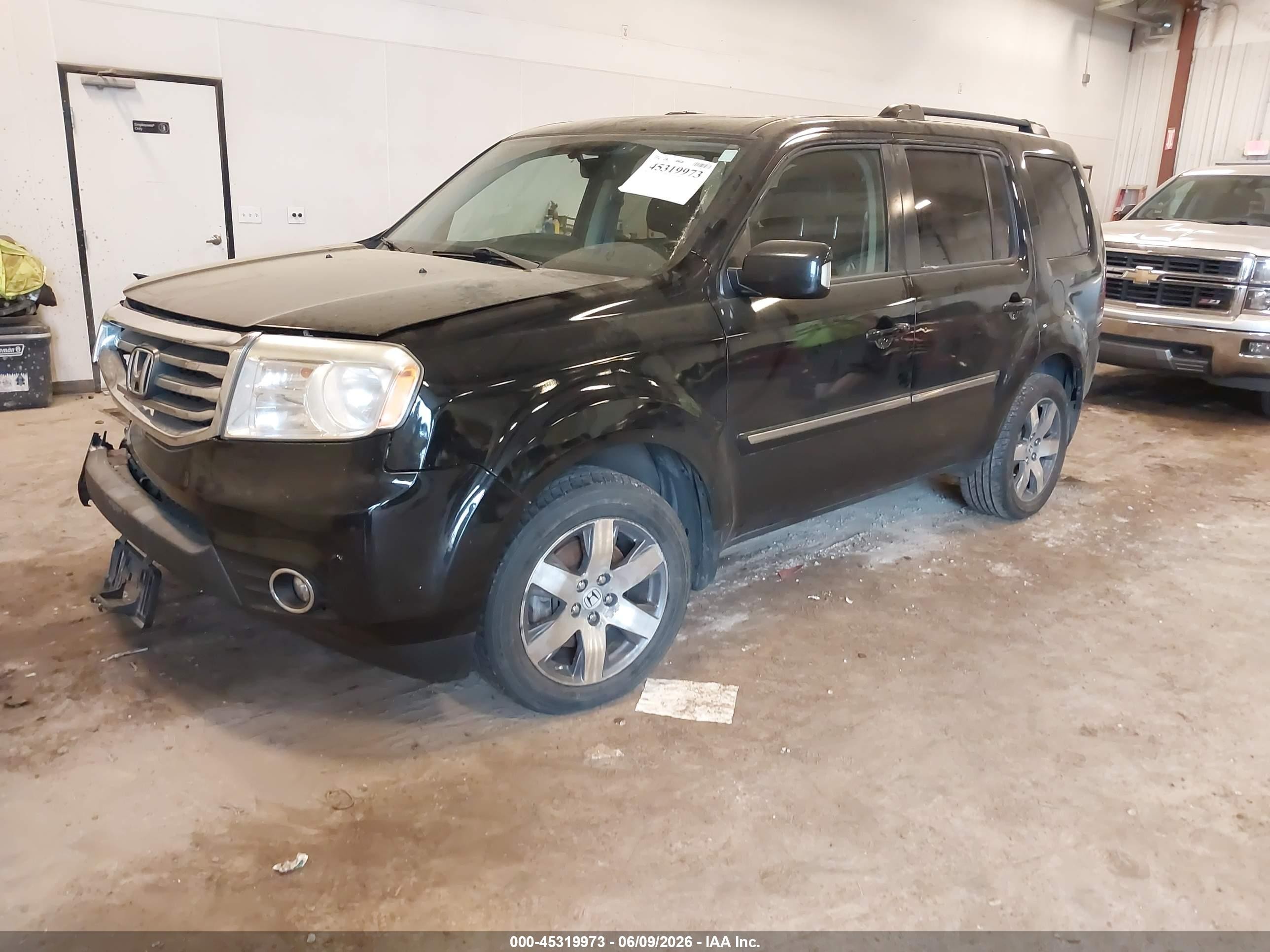 2013 Honda Pilot Touring Black vin: 5FNYF4H95DB045227