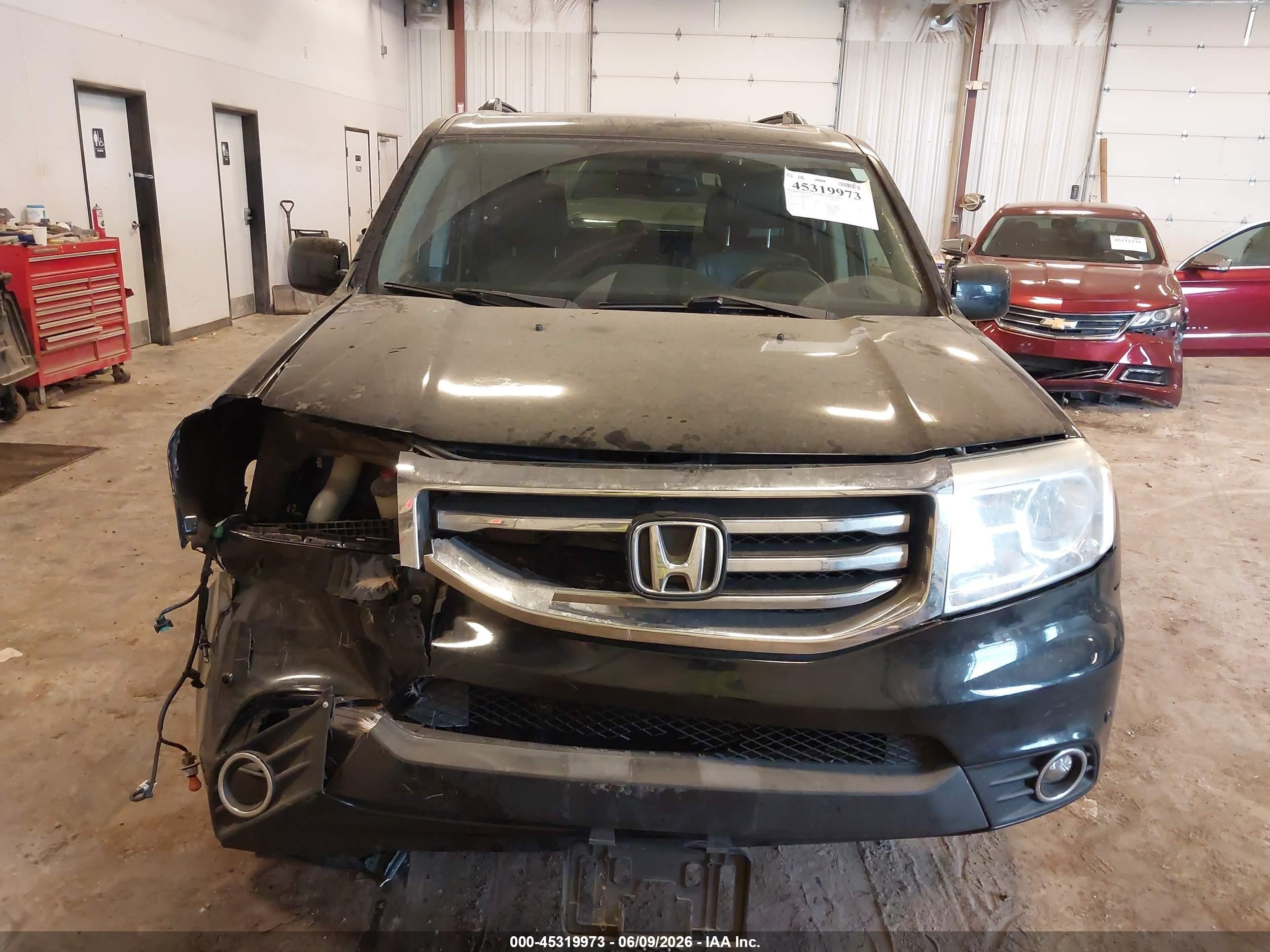 2013 Honda Pilot Touring Black vin: 5FNYF4H95DB045227