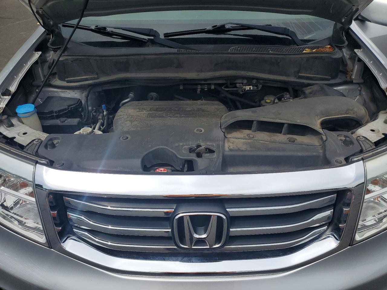 2013 Honda Pilot Touring Серебряный vin: 5FNYF4H95DB063470