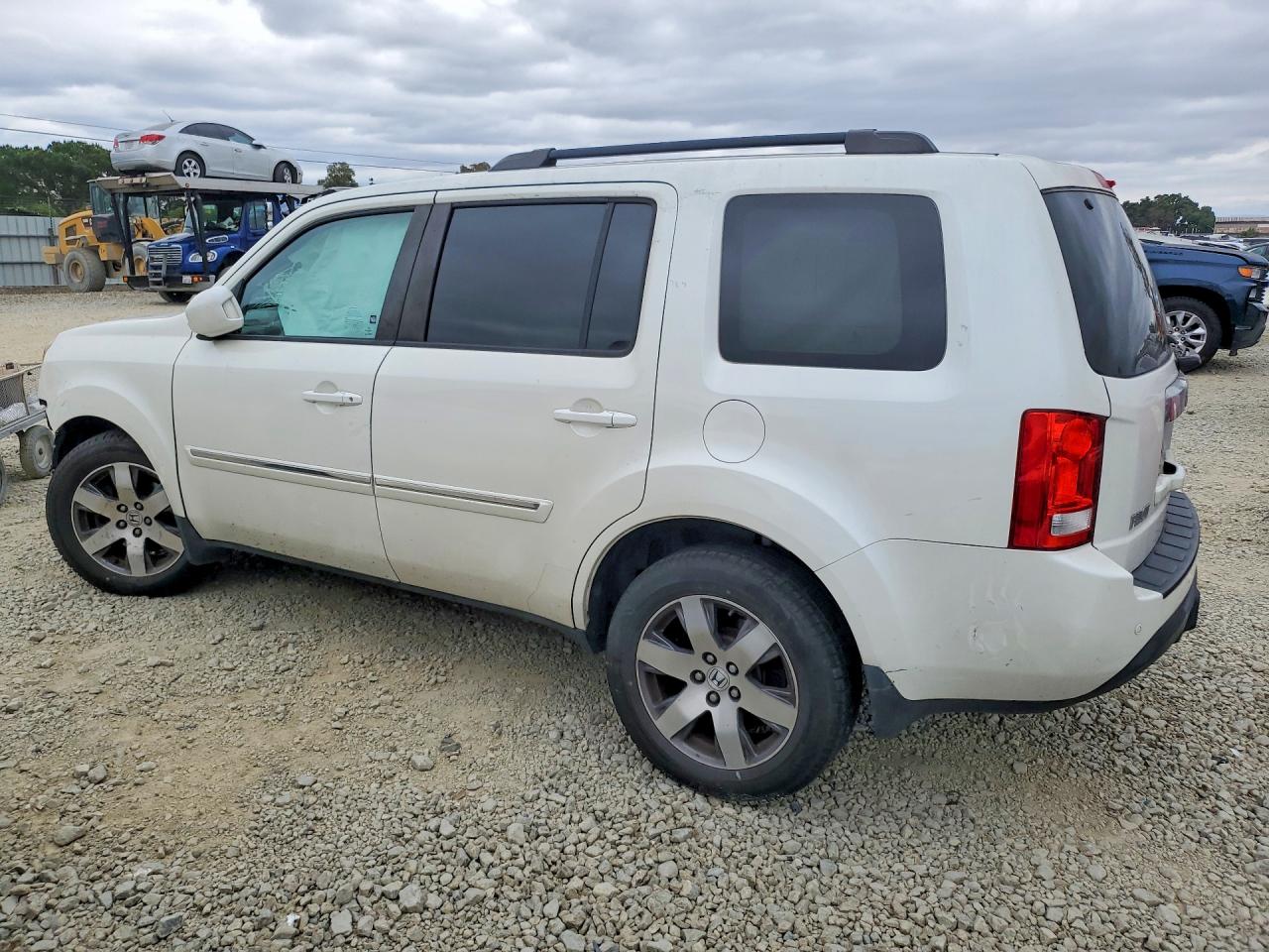 2014 Honda Pilot Touring White vin: 5FNYF4H95EB015064