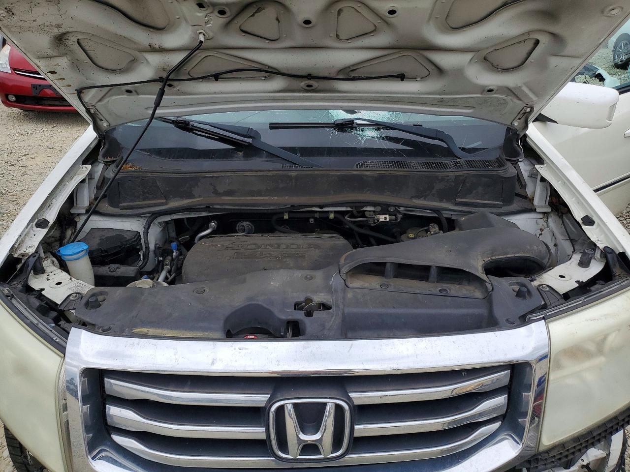 2014 Honda Pilot Touring White vin: 5FNYF4H95EB015064