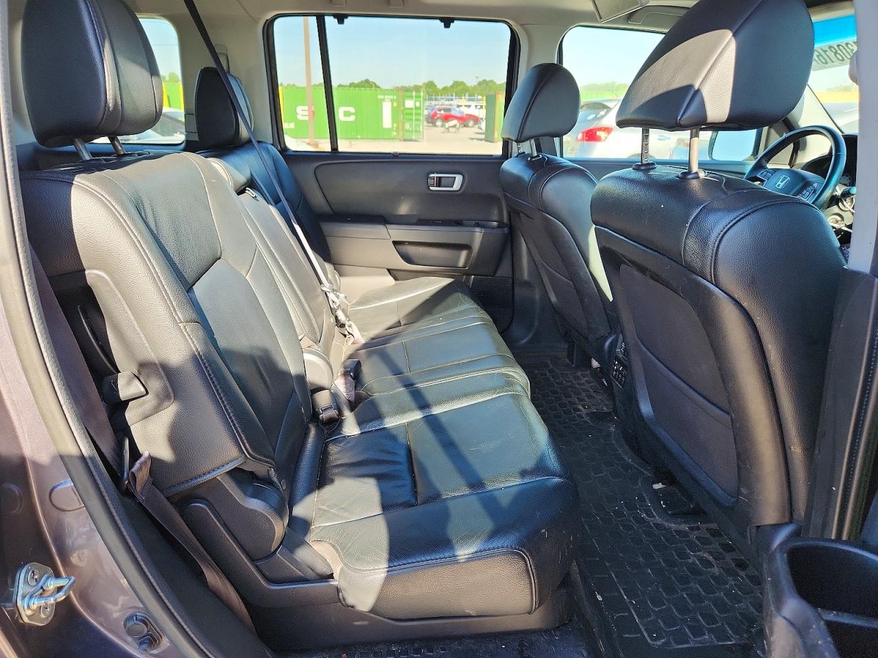 2014 Honda Pilot Touring Gray vin: 5FNYF4H95EB020376