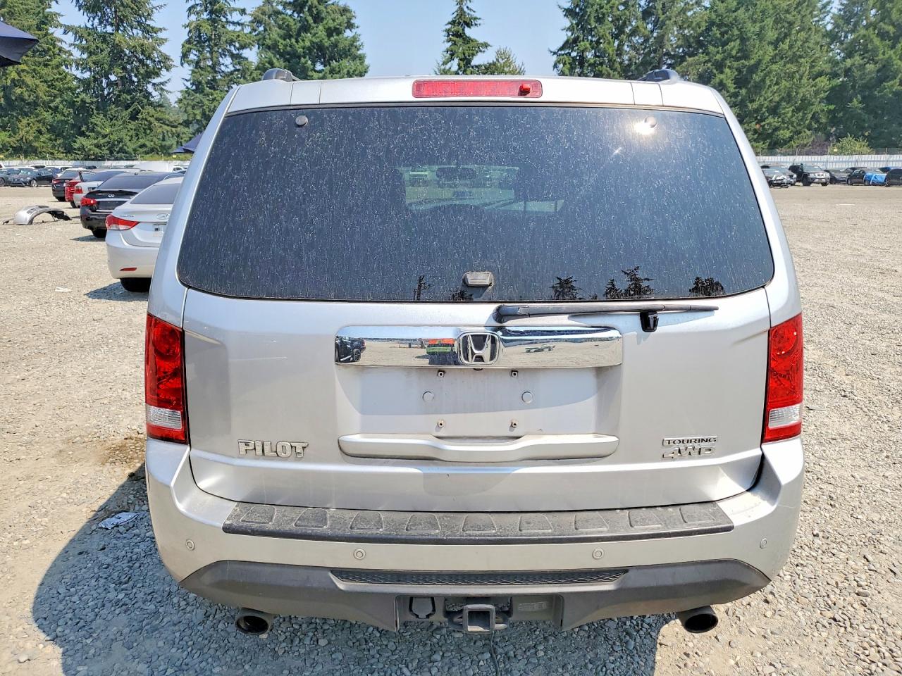 2014 Honda Pilot Touring Silver vin: 5FNYF4H95EB030017