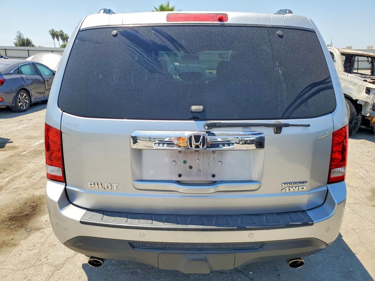 2014 Honda Pilot Touring Silver vin: 5FNYF4H95EB050459