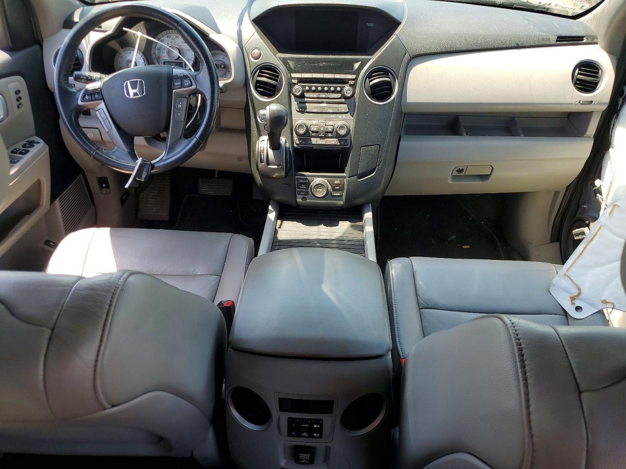 2014 Honda Pilot Touring Silver vin: 5FNYF4H95EB050459