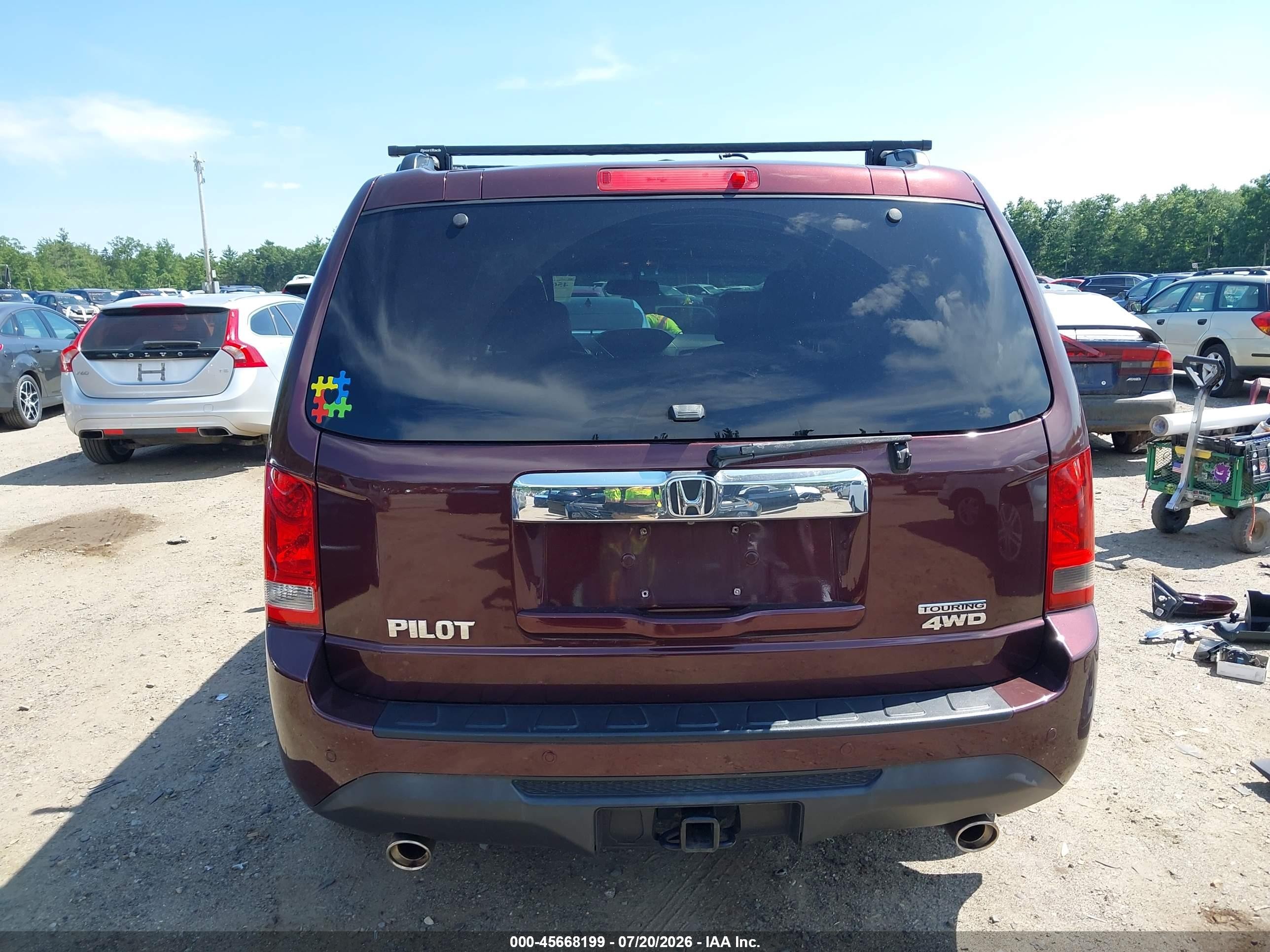 2014 Honda Pilot Touring Бордовый vin: 5FNYF4H95EB052356