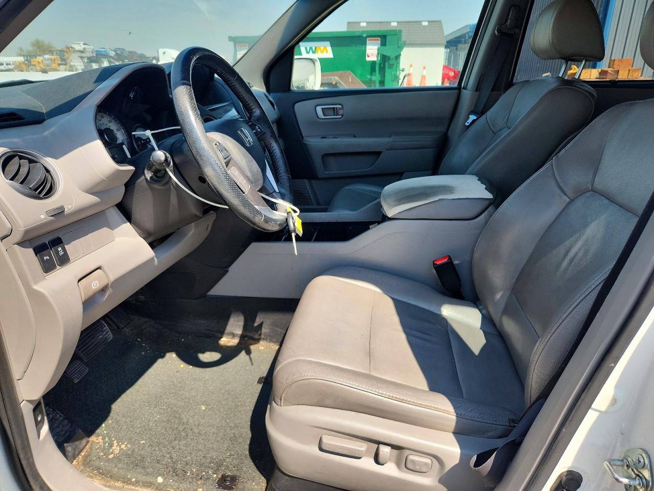 2015 Honda Pilot Touring Белый vin: 5FNYF4H95FB010254