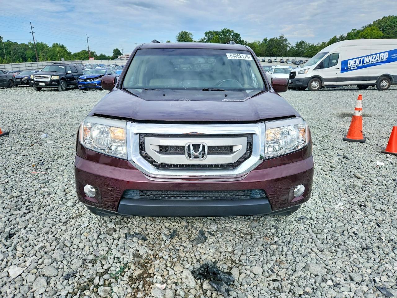 2010 Honda Pilot Touring Burgundy vin: 5FNYF4H96AB019070