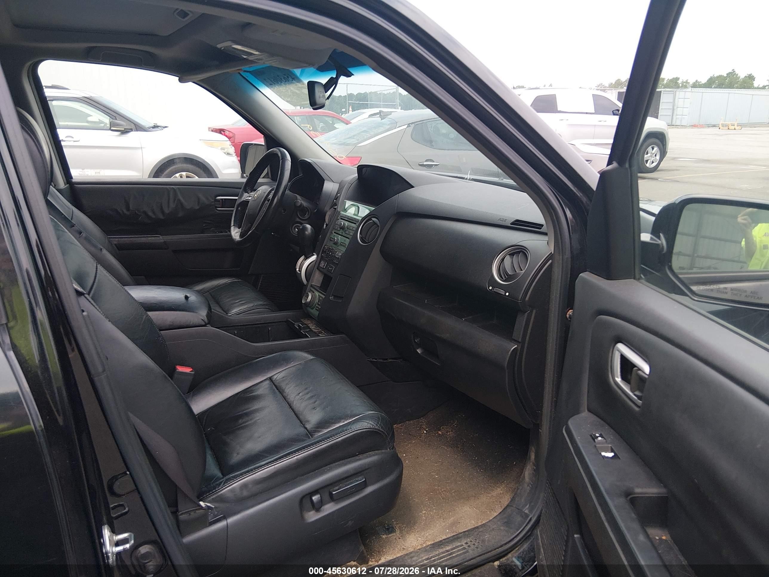 2010 Honda Pilot Touring Black vin: 5FNYF4H96AB029159