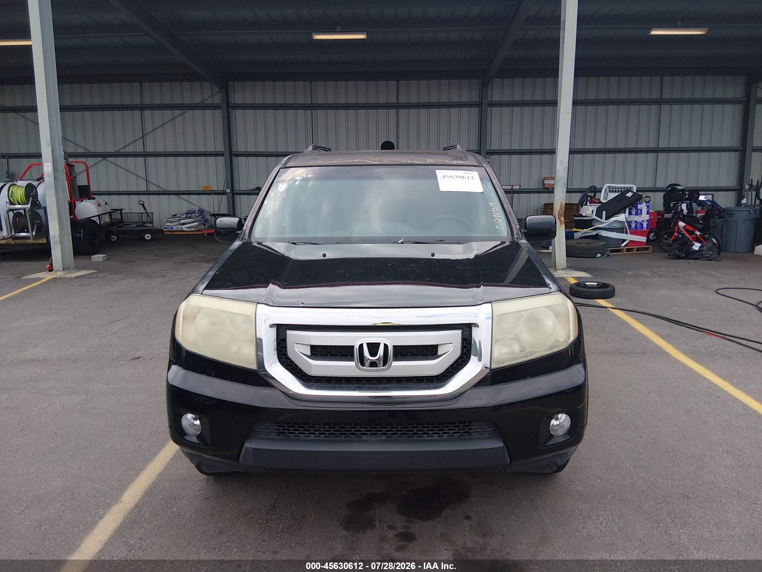 2010 Honda Pilot Touring Black vin: 5FNYF4H96AB029159
