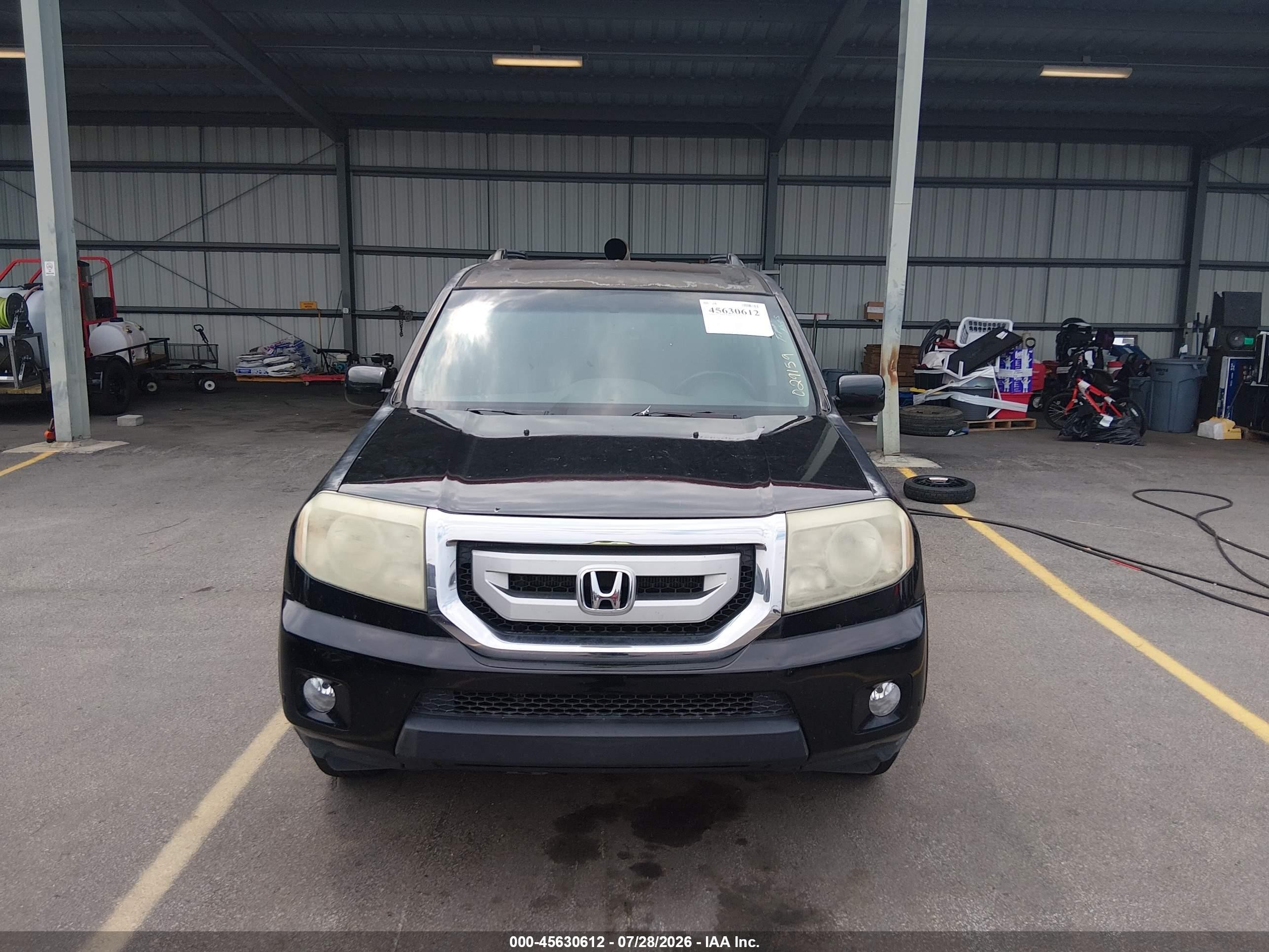 2010 Honda Pilot Touring Black vin: 5FNYF4H96AB029159