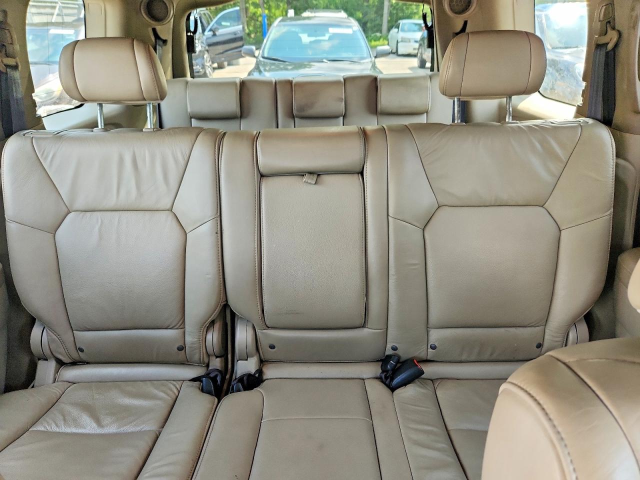2010 Honda Pilot Black vin: 5FNYF4H96AB502798