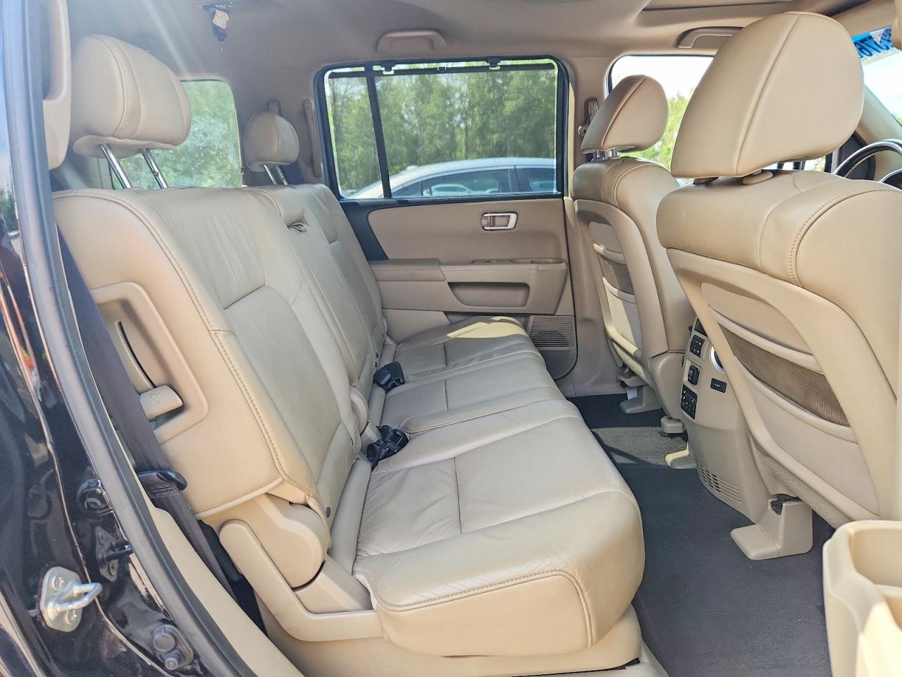 2010 Honda Pilot Black vin: 5FNYF4H96AB502798