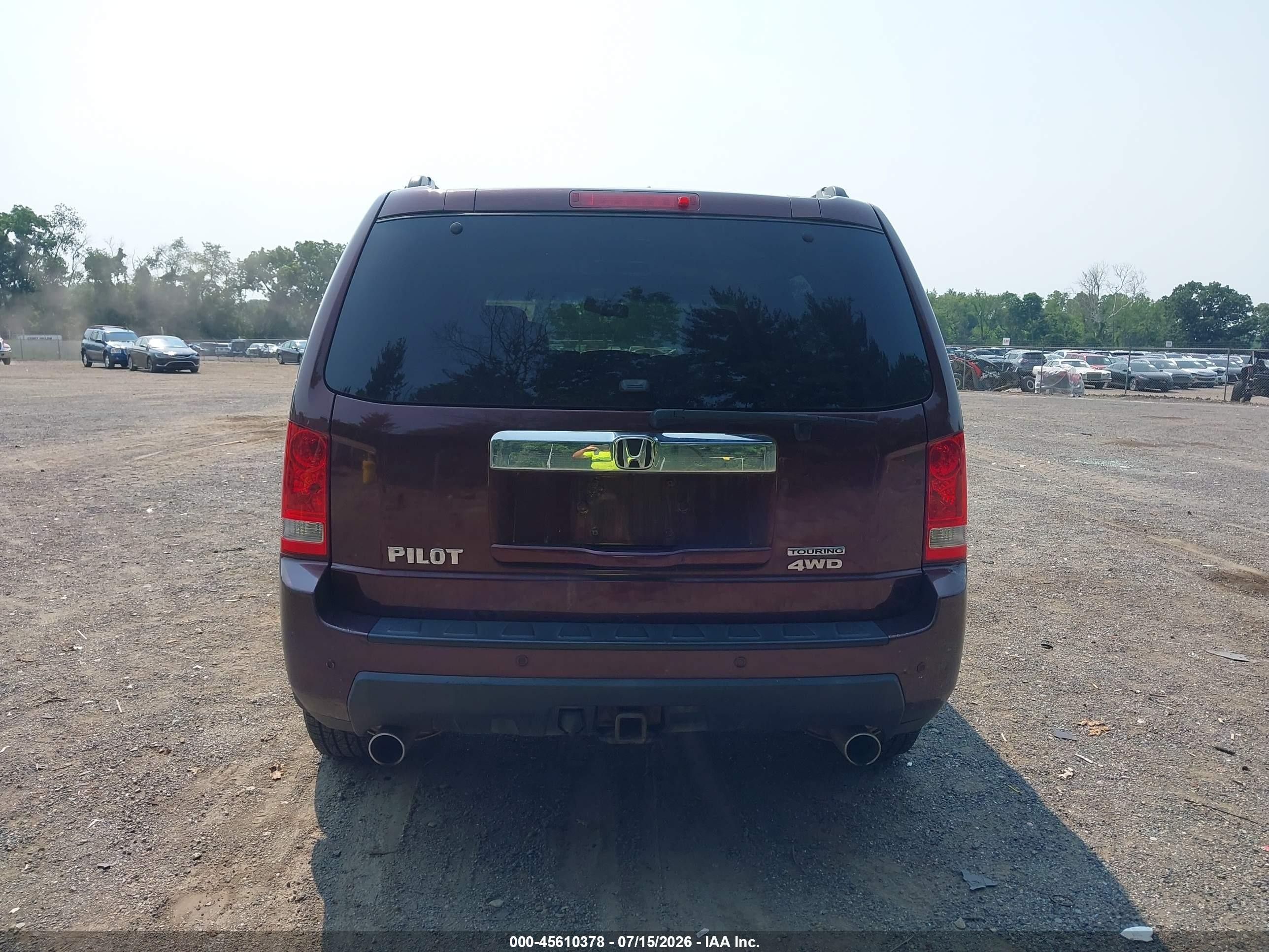 2011 Honda Pilot Touring Темно-бордовый vin: 5FNYF4H96BB042740